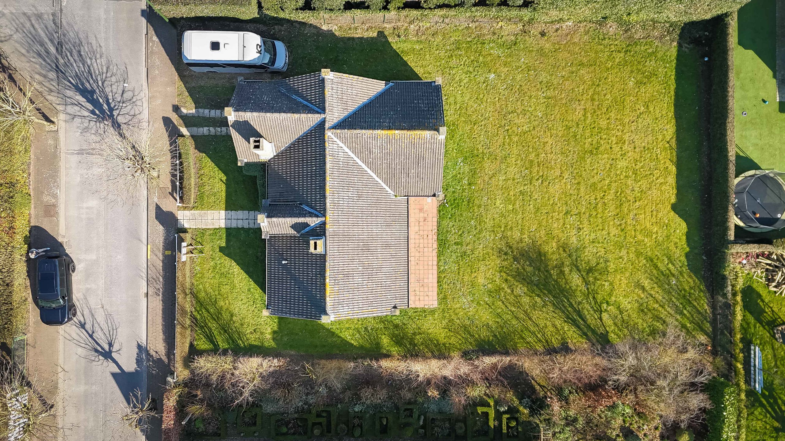 VOOR DE SNELLE BESLISSER: Te renoveren villa of BOUWGROND! foto 3