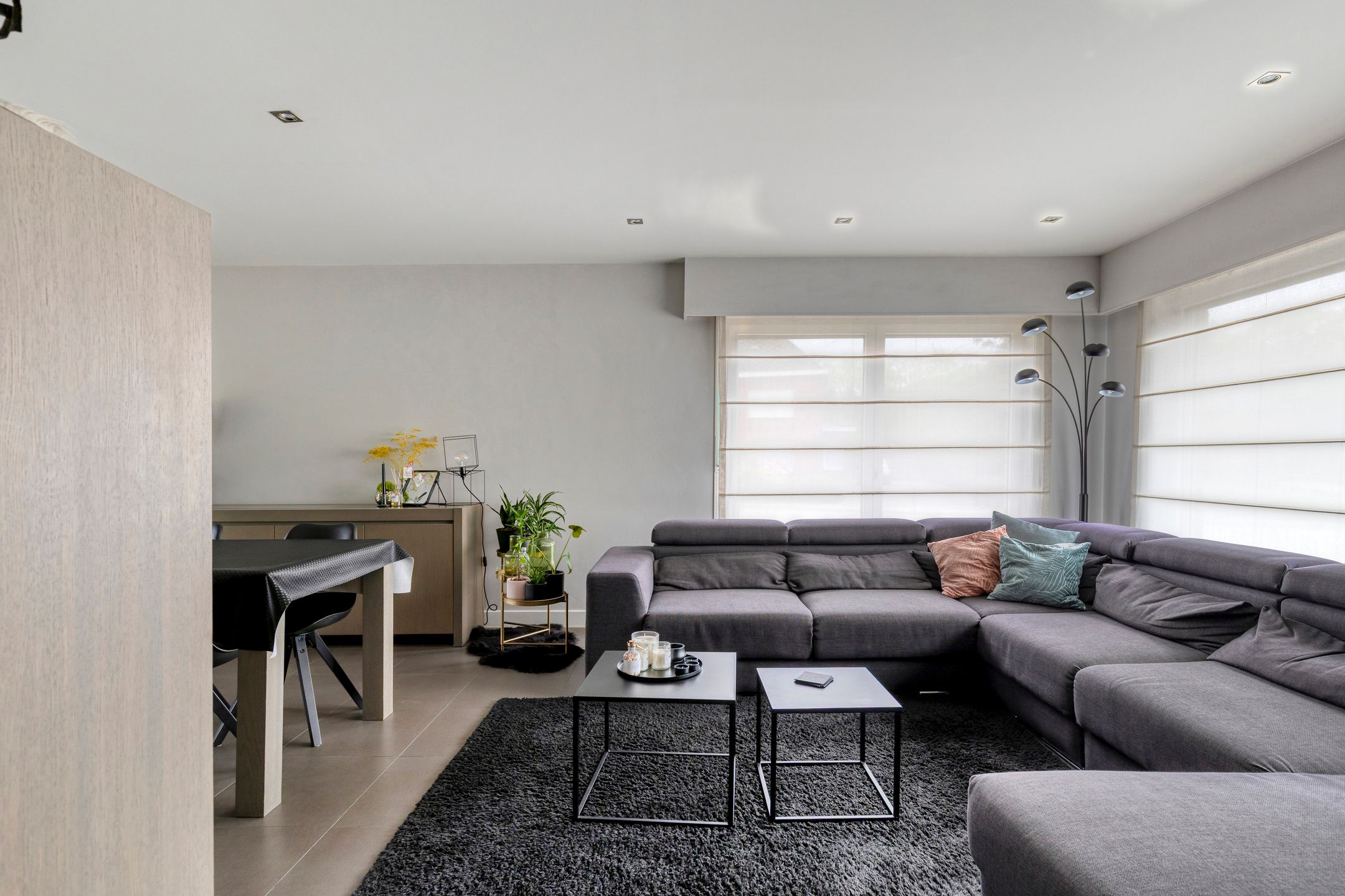 Volledig gerenoveerde woning foto 2