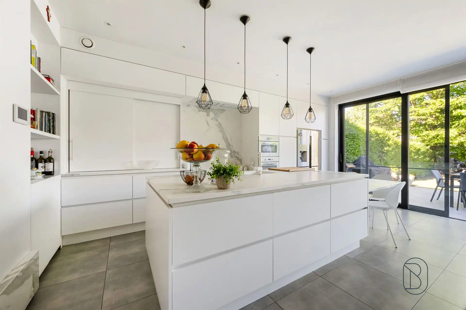 Charmant handelspand met achterliggende nieuwbouwwoning foto 20