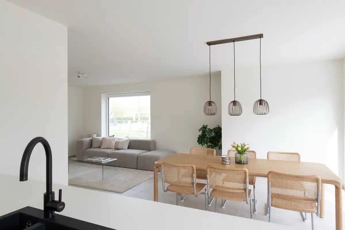 Energiezuinige halfopen nieuwbouwwoningen met inpandige garage in Denderwindeke foto 6