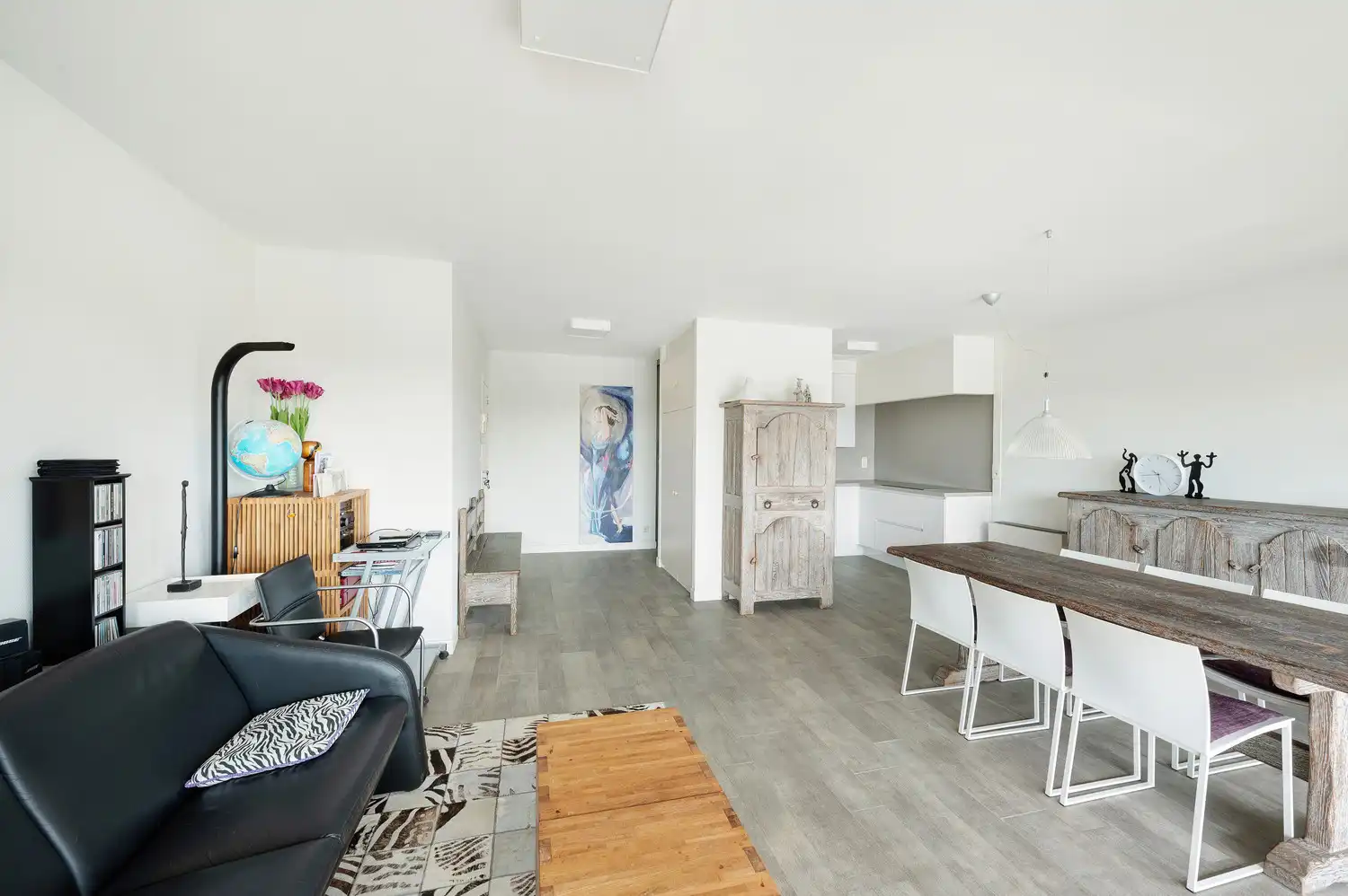 Lichtrijk appartement met 3 slaapkamers met uitzicht op het meer foto 5