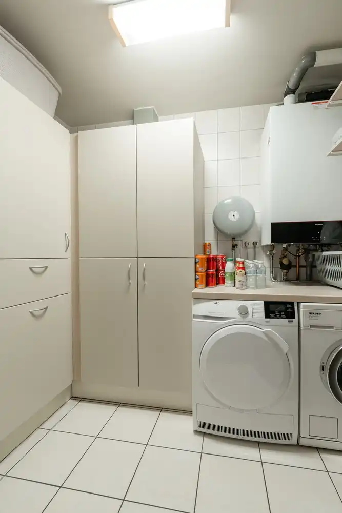 Zeer ruim appartement/stadswoning pal in het centrum van Pelt foto 17