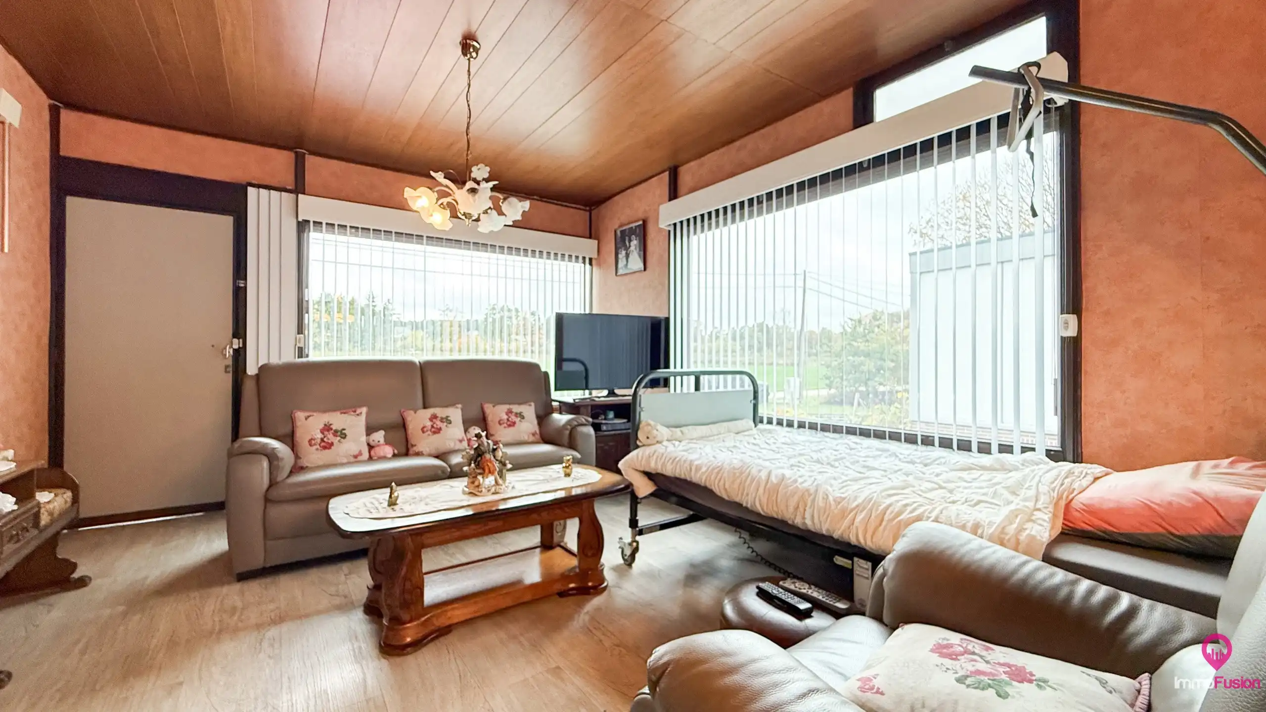 Gelijkvloerse woning met potentieel in Linkhout! foto 4