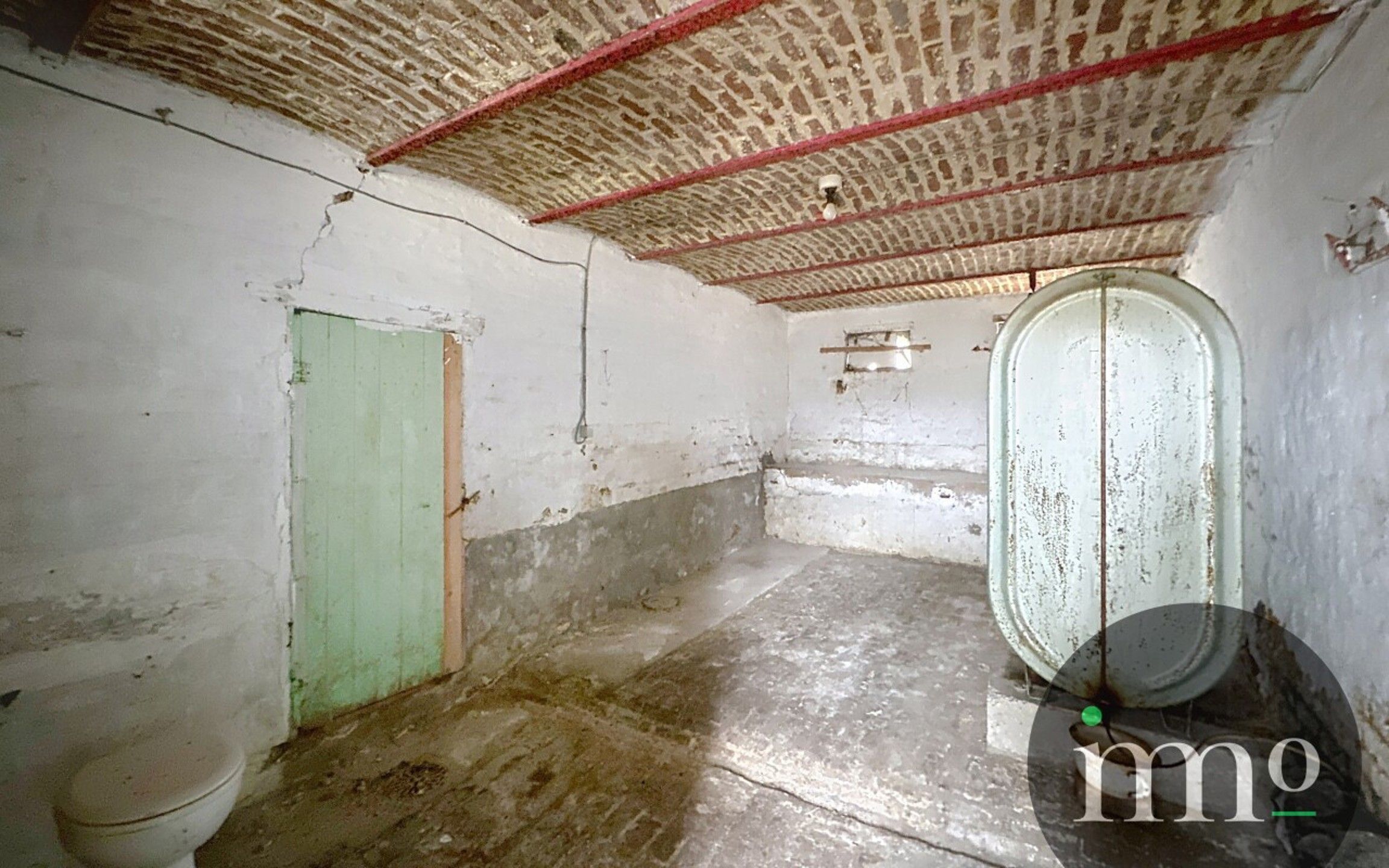 ***TOPLOCATIE***  Boerderijtje omgeven door weilanden foto 12