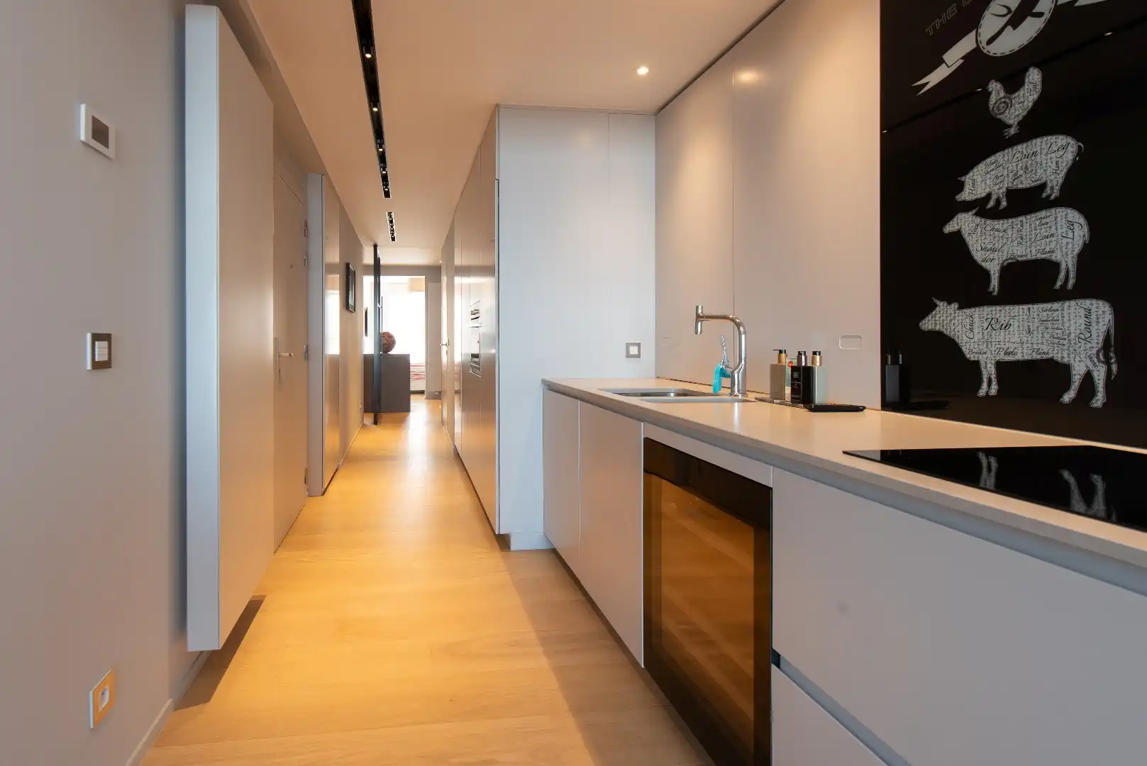 Luxe appartement met zeezicht, domotica & hoogwaardige afwerking foto 2