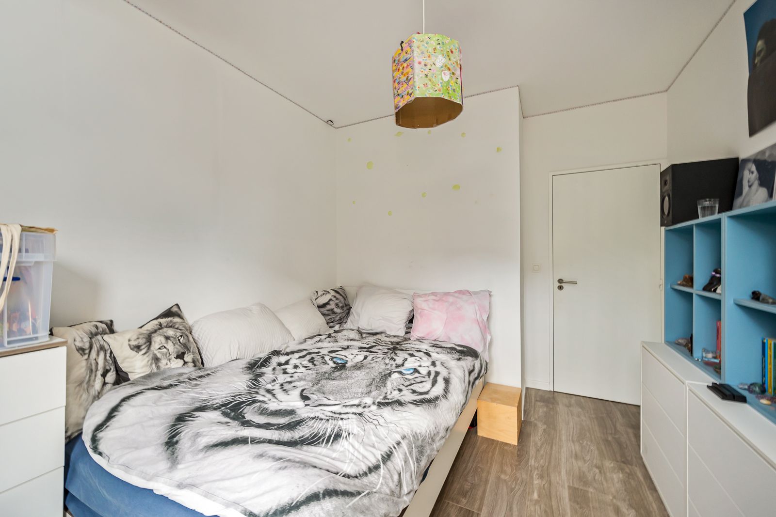 Verzorgd appartement met 3 slaapkamers, terras en autostaanplaats foto 7