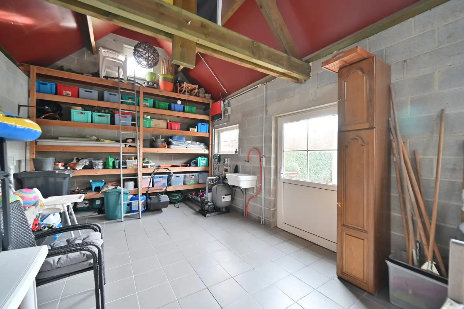 Charmante villa met orangerie en&nbsp;zwembad op een steenworp van Maastricht foto 32