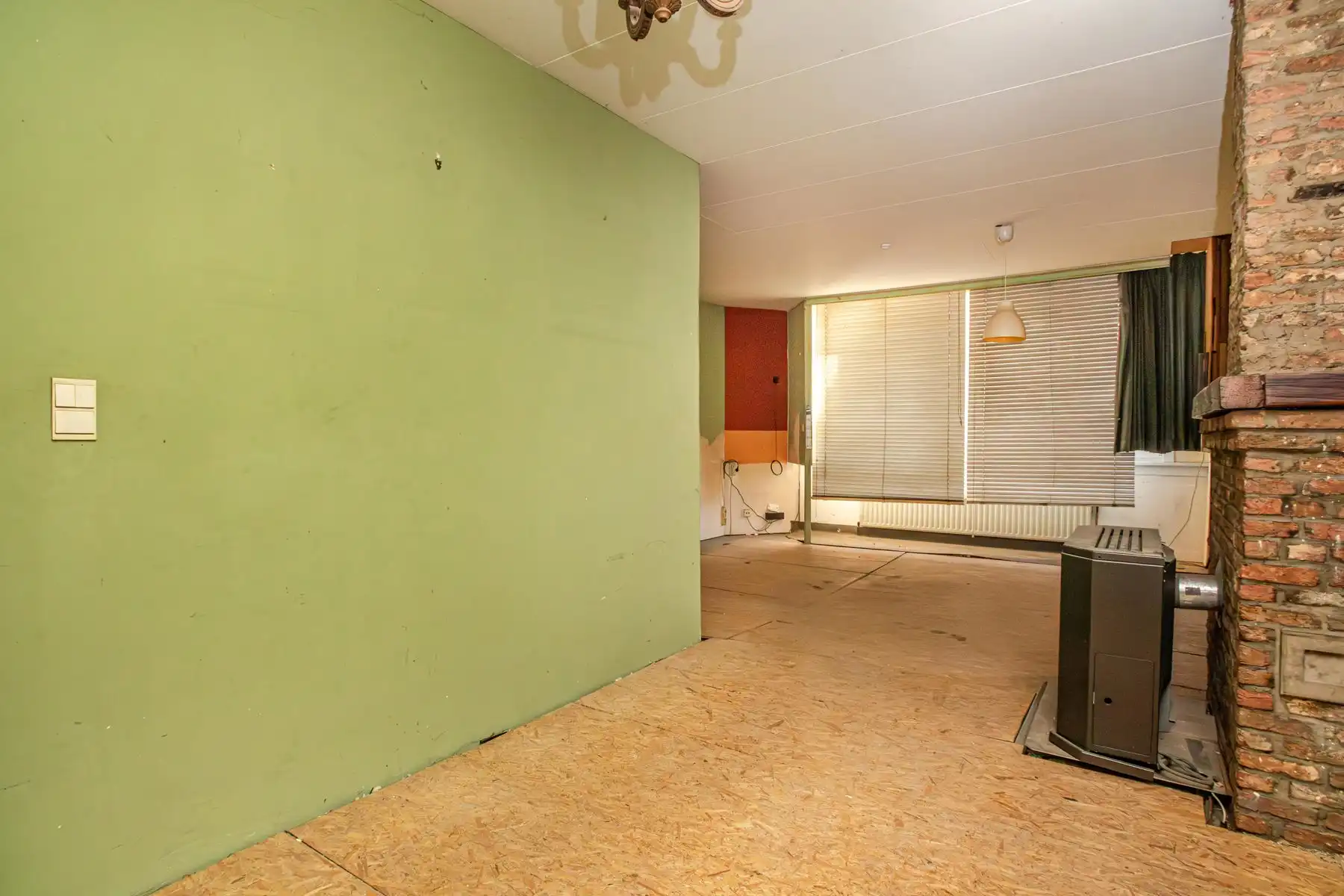 Renovatieproject op ruim perceel foto 15