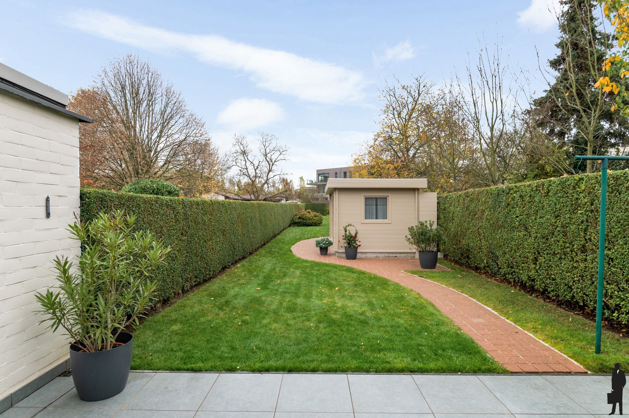 HOB met 4 slpks, bureau en prachtige tuin in centrum Edegem foto 12