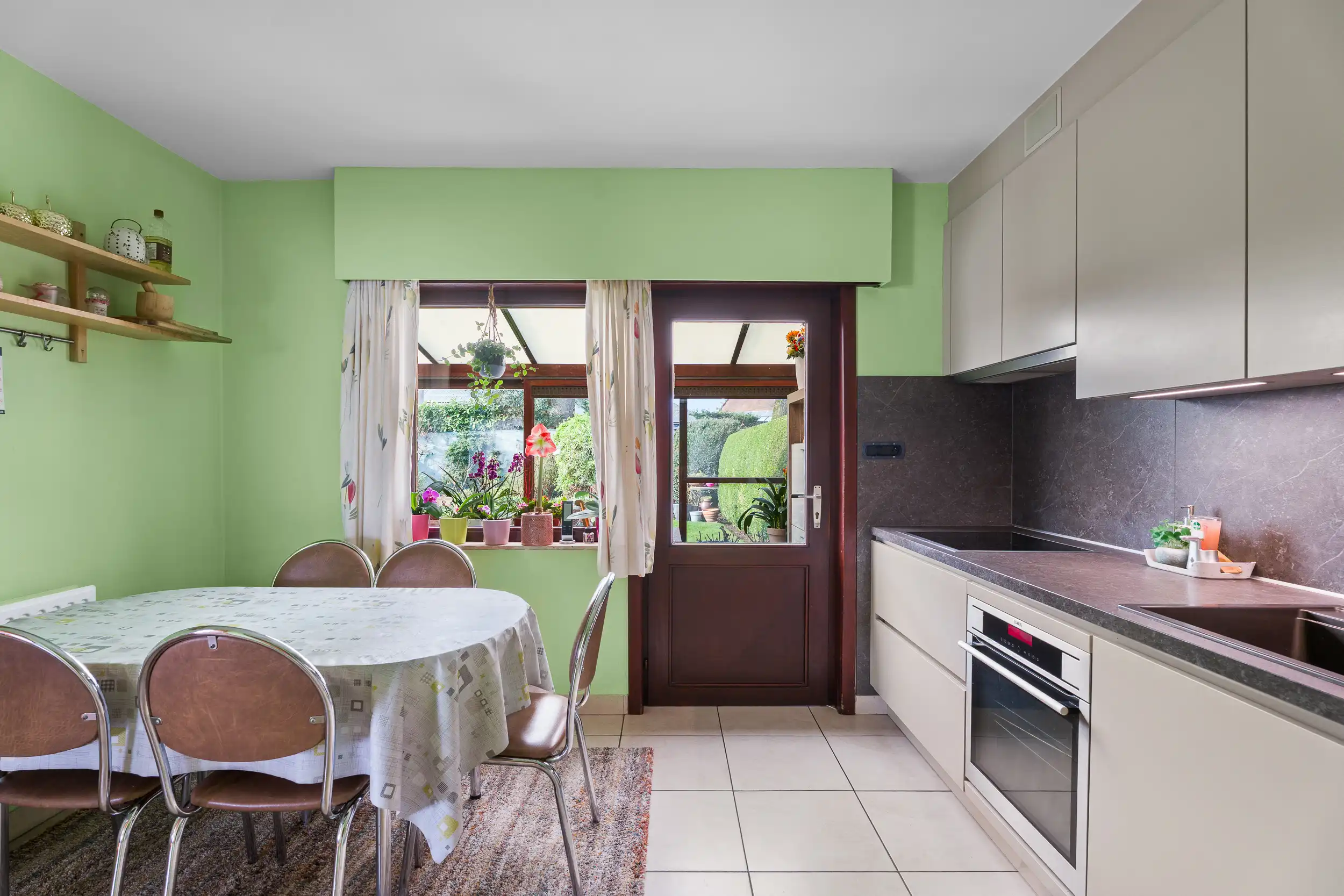 Gezellige & Instapklare Halfopen Bebouwing foto 7