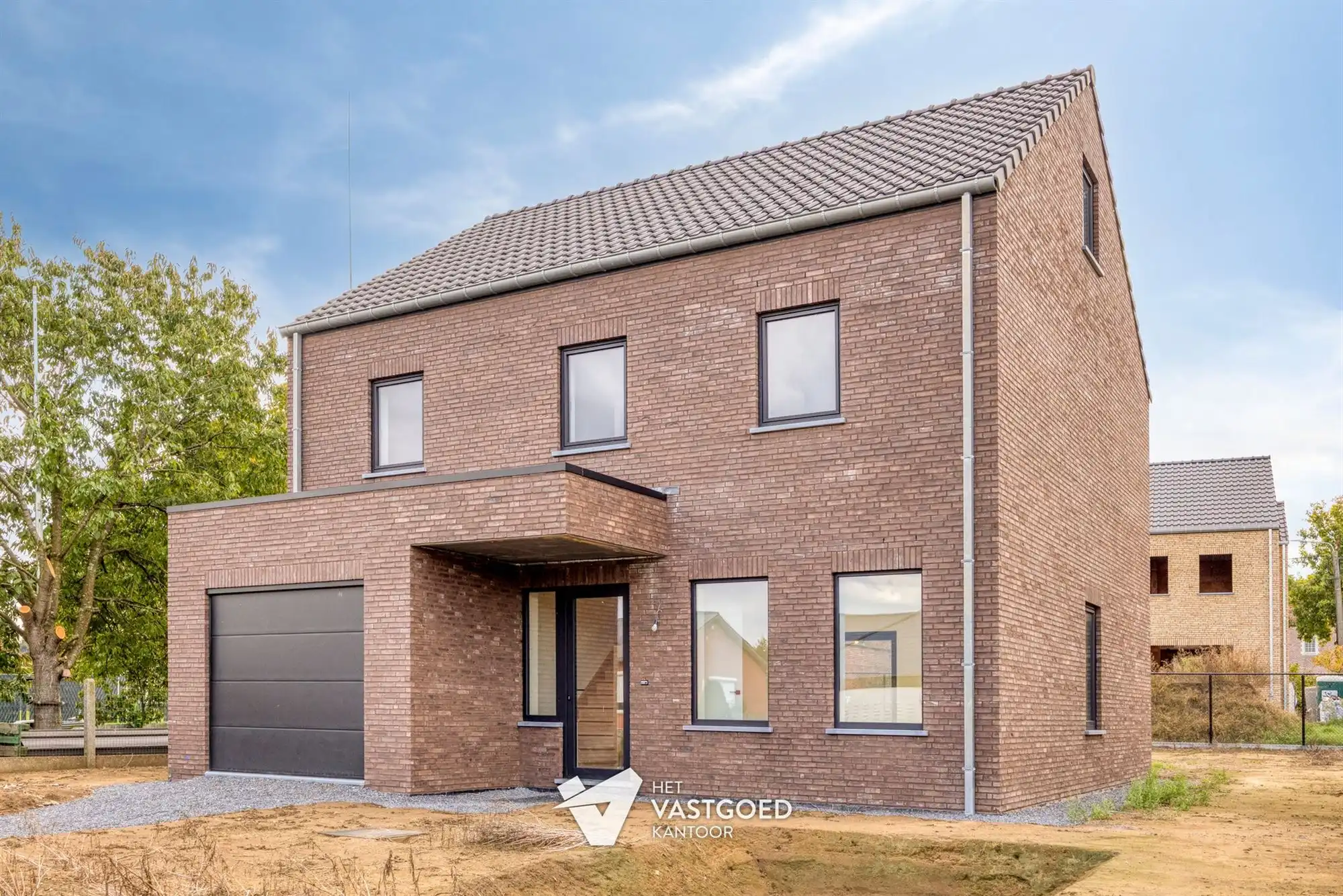 VOLLEDIG AFGEWERKTE EN ENERGIEZUINIGE NIEUWBOUWWONING OP PERCEEL VAN 4A88CA TE SCHAFFEN foto 2