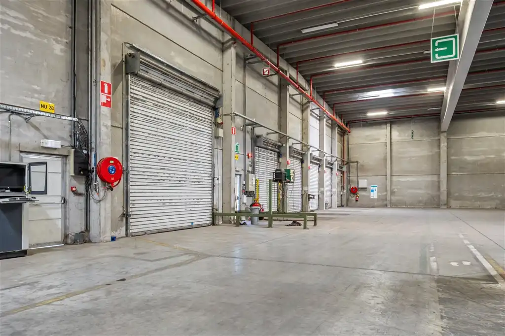 Semi-indusstrie en logistiek te Waregem foto 11