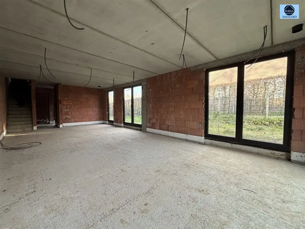 BEN-WONING MET 4 KAMERS EN TUIN foto 3