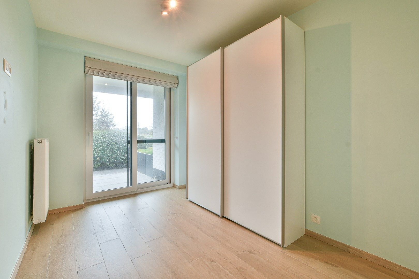 Gelijkvloers 2-slaapkamerappartement in recente residentie 'Royal Golf Garden' te De Haan - Vosseslag foto 17