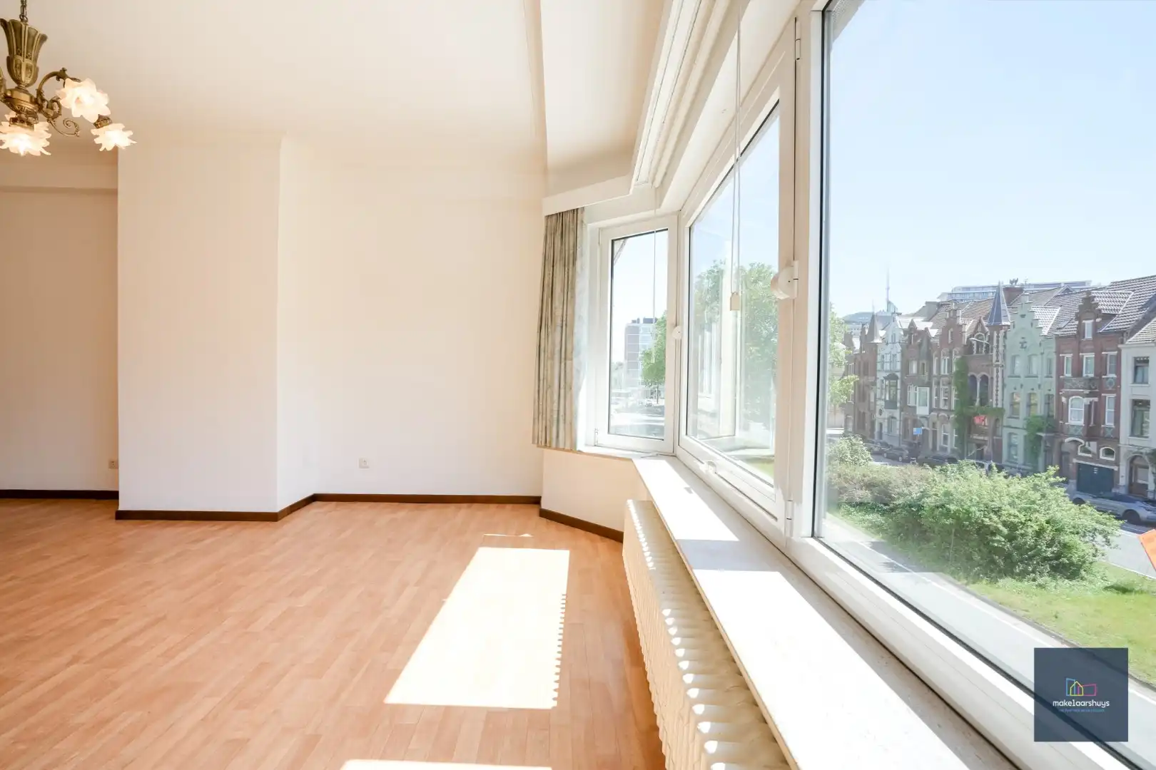 Te renoveren, ruim 3-slp.app met garage en kelder (Plan uw bezoek)  foto 7