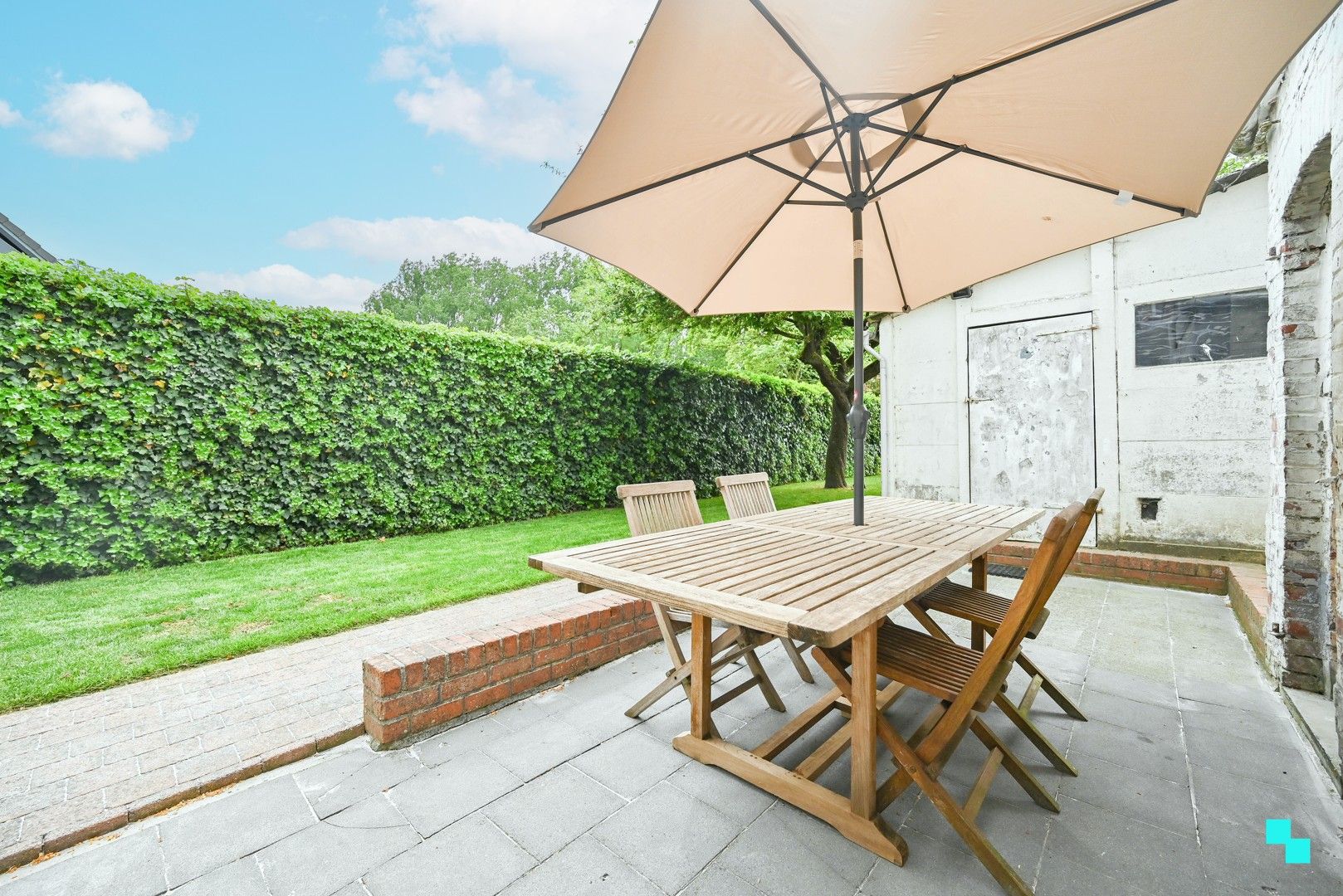 Charmante gerenoveerde woning te Harelbeke foto 24
