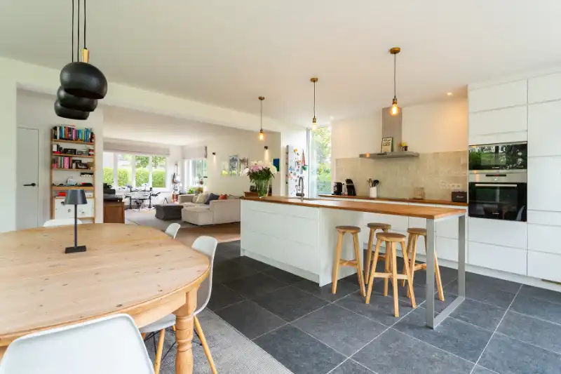 Instapklaar! Prachtige karaktervolle villa met hedendaagse luxe, veel lichtinval, toplocatie! foto 6