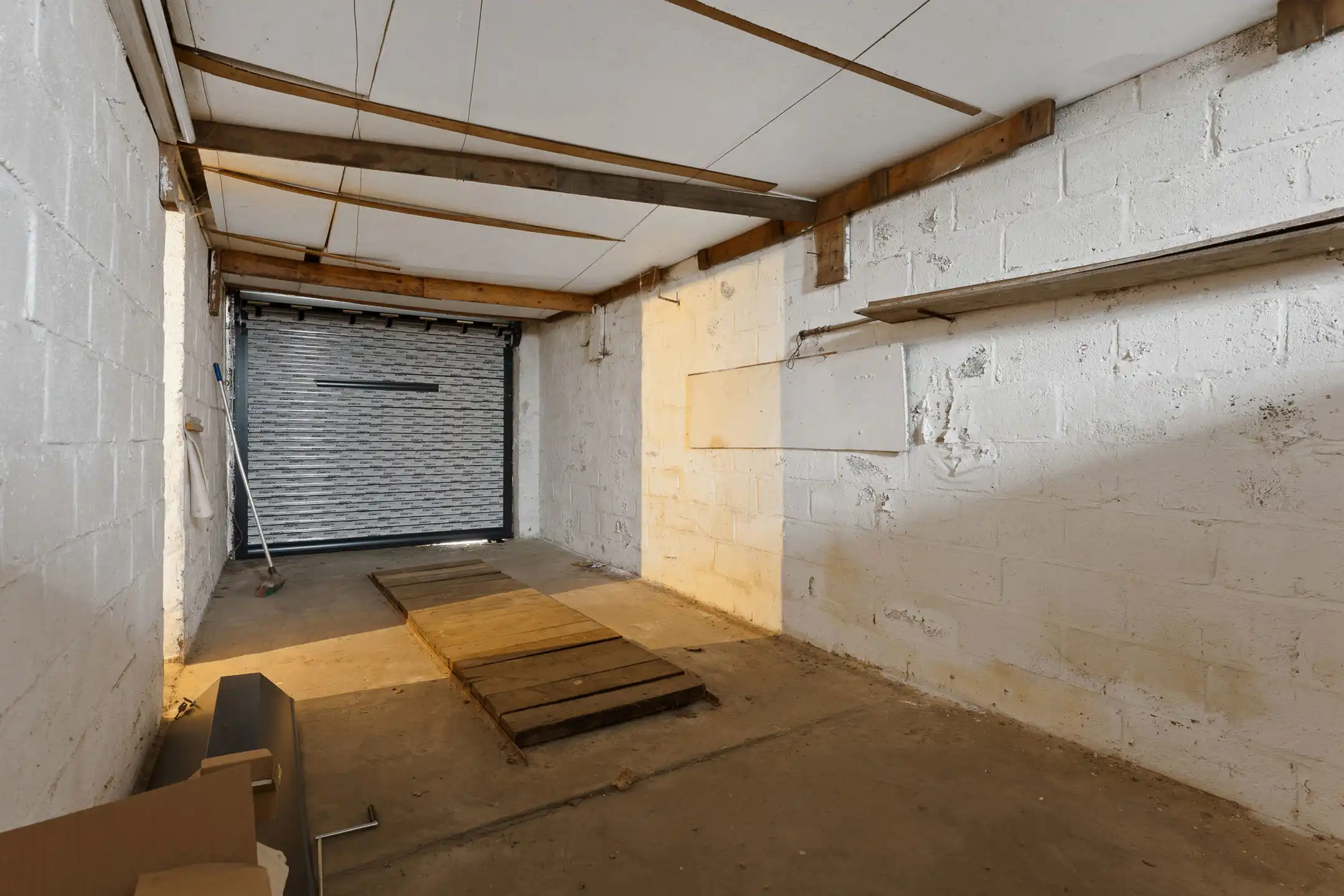 Recent gerenoveerde 4-gevelwoning te Riemst foto 21