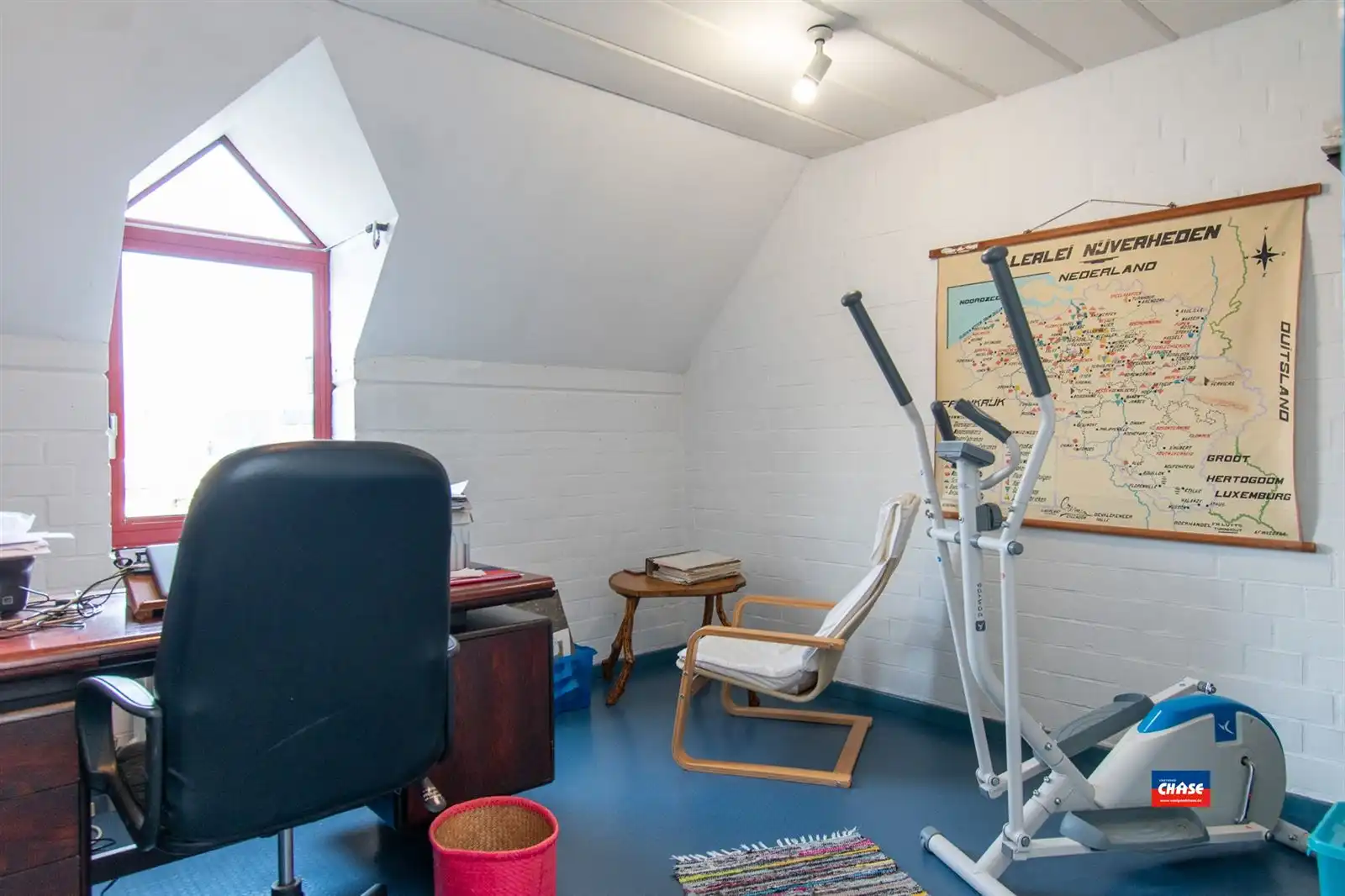 Woning met 5 slaapkamers en zonnige tuin foto 21