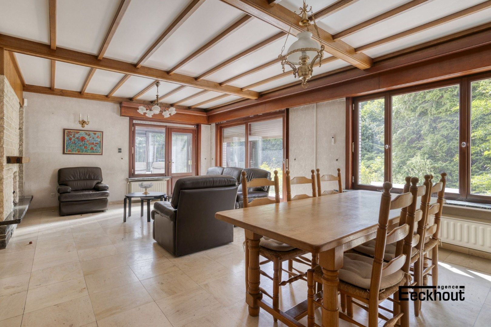 Zeer ruime (247 m²), halfopen woning met veel potentieel! foto 3