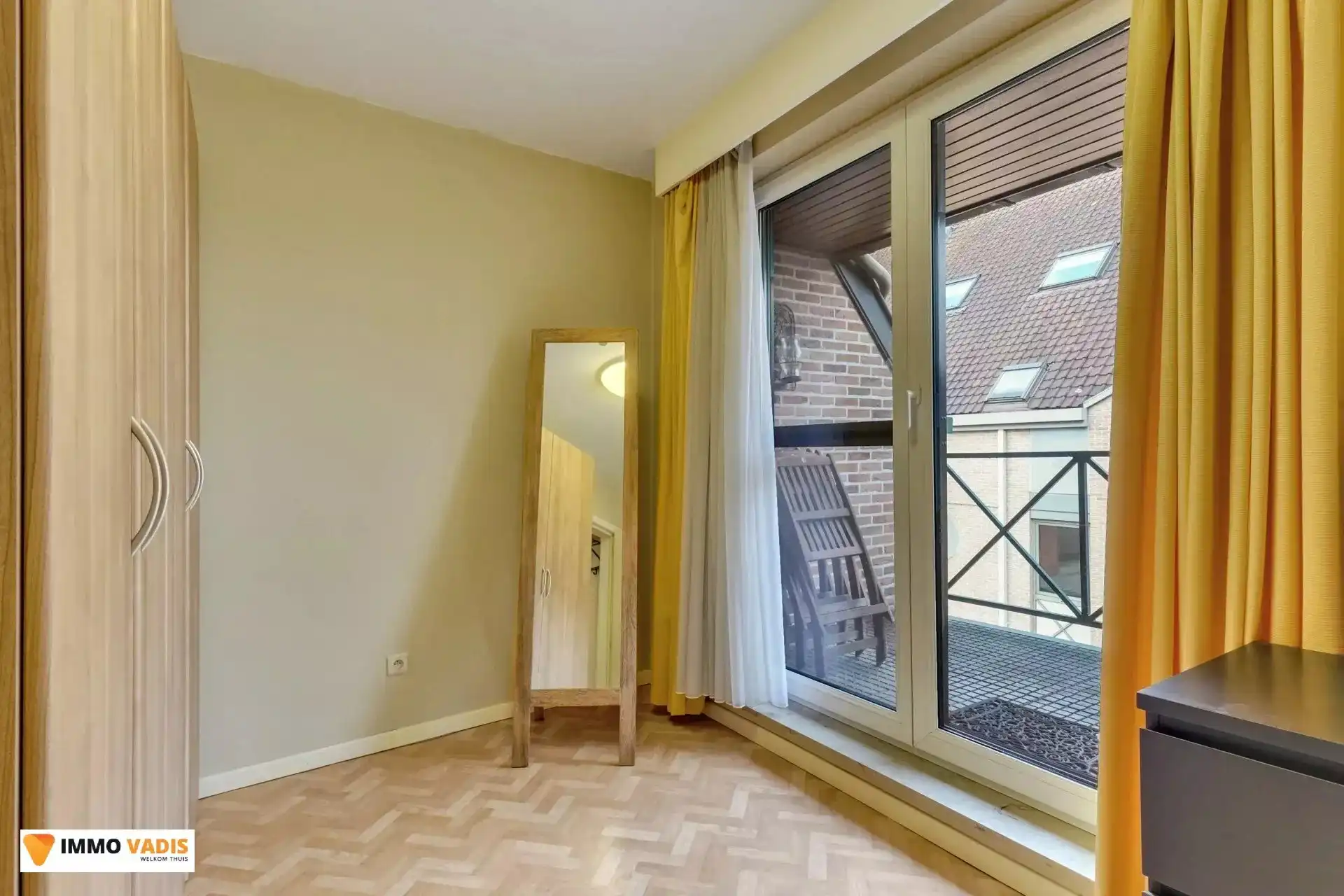 Ruim appartement in centrum Bilzen met Garagebox foto 7