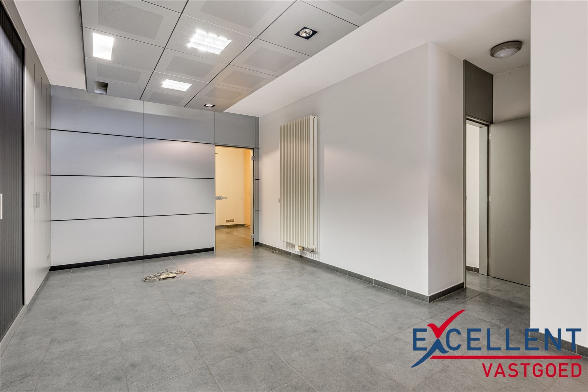 Centraal gelegen kantoorruimte te huur te Deinze foto 5