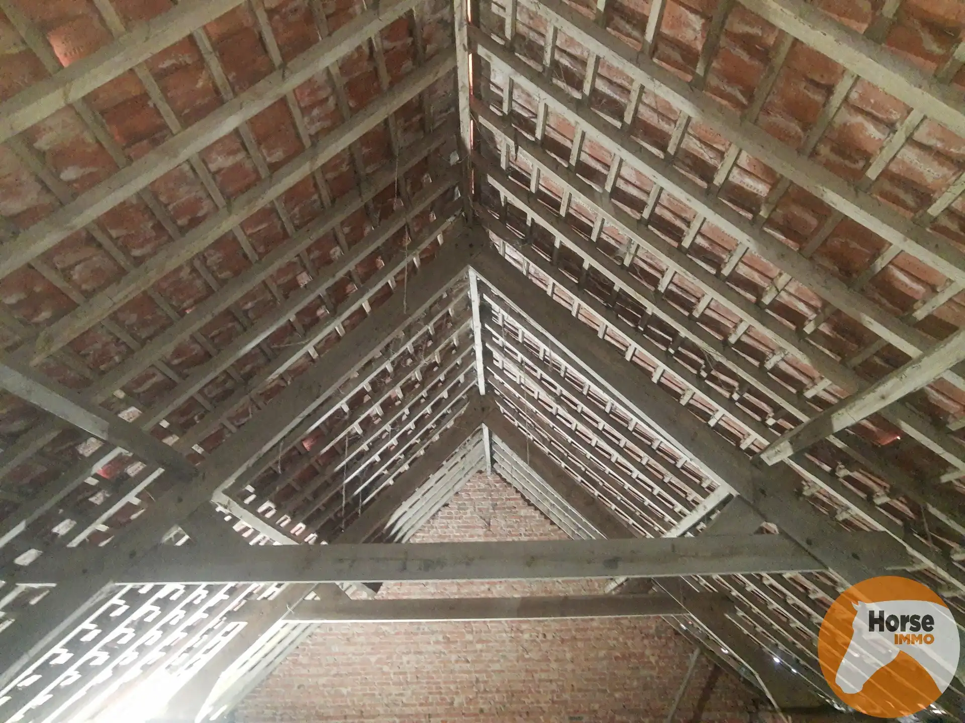 HOOGLEDE - Uitzonderlijke hoevesite op 4 ha in groene vallei foto 22