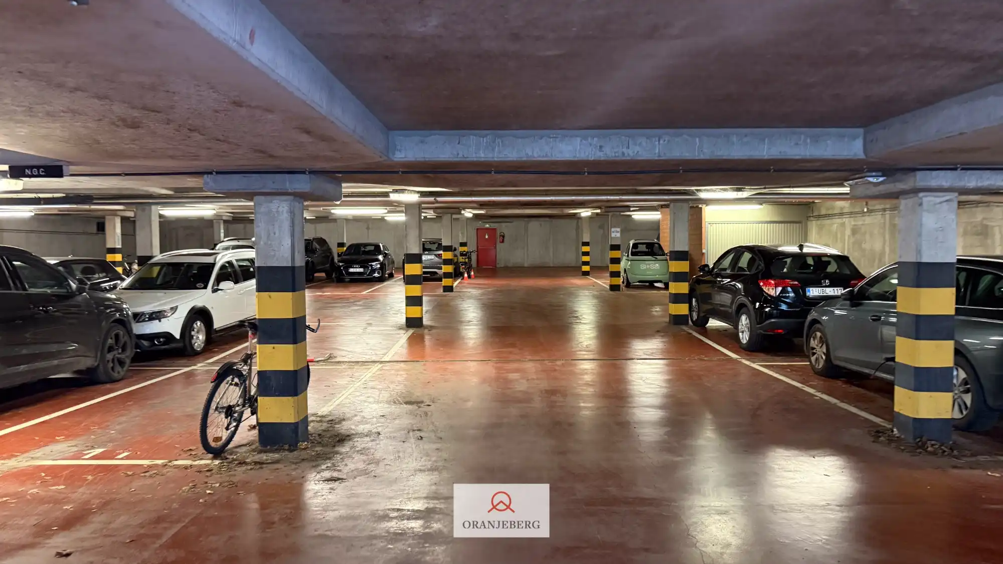 Ruim appartement met 4 slpk's, 2 badkamers en 2 terrassen foto 51