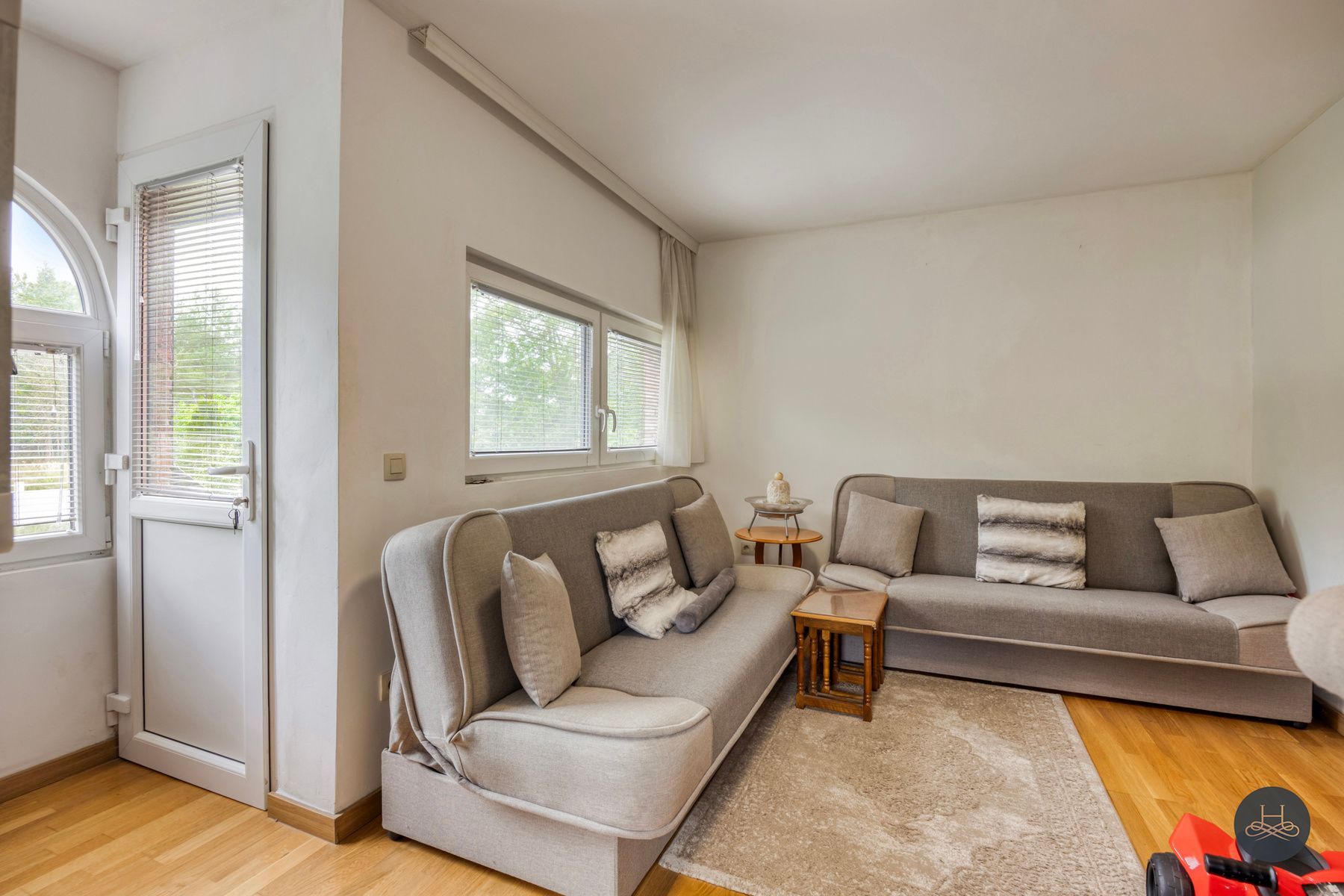 Hoogwaardig afgewerkte, ruime gezinswoning op toplocatie foto 9