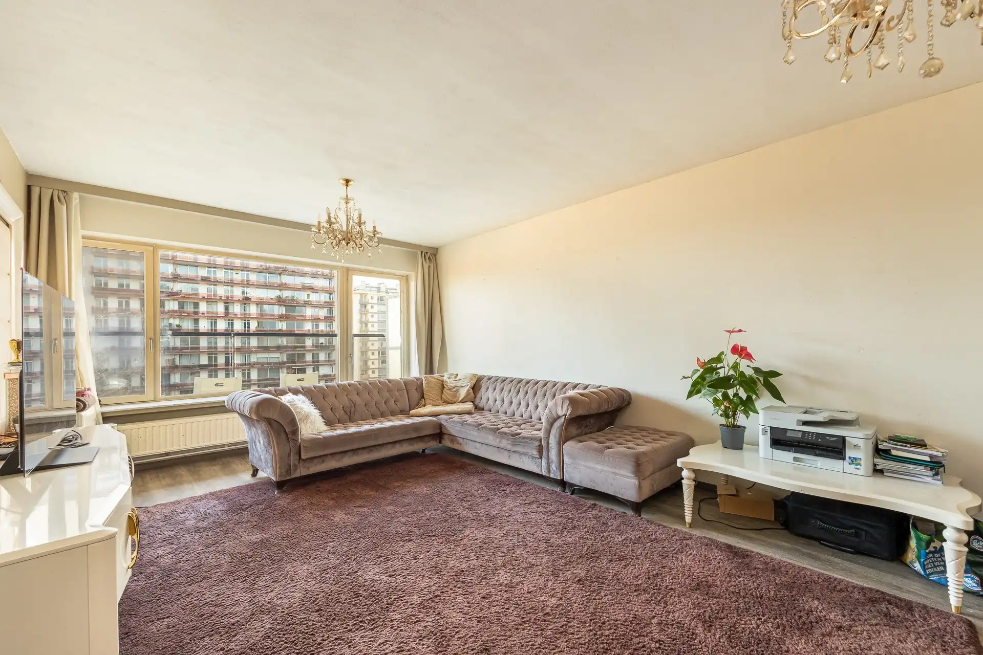 Ruim 3-slpk app met grote leefruimte en terras op 9de verd foto 2