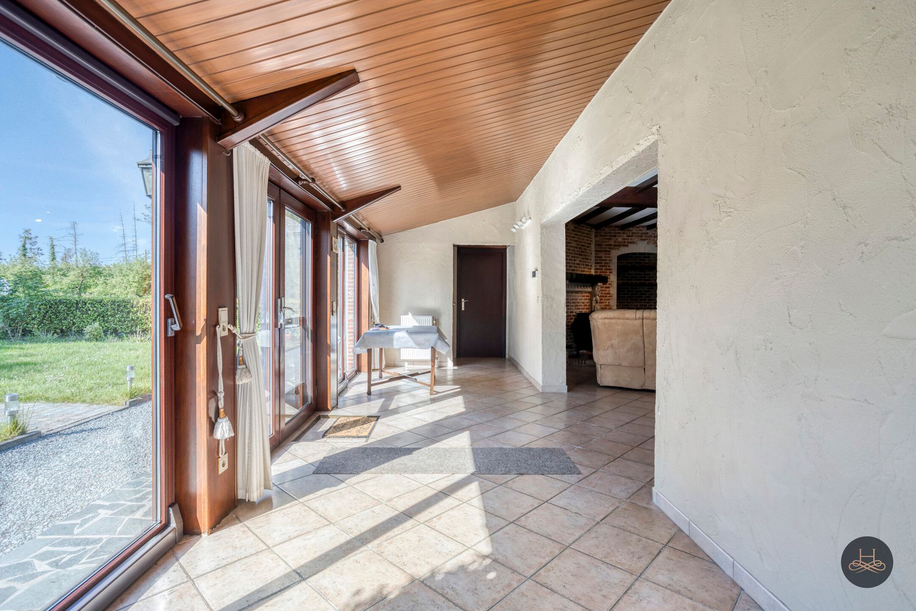 Alleenstaande woning in prachtige groene omgeving foto 16