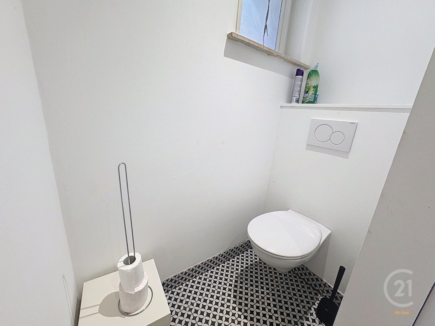 Gelijkvloers appartement met 2 slaapkamers én garage! foto 9