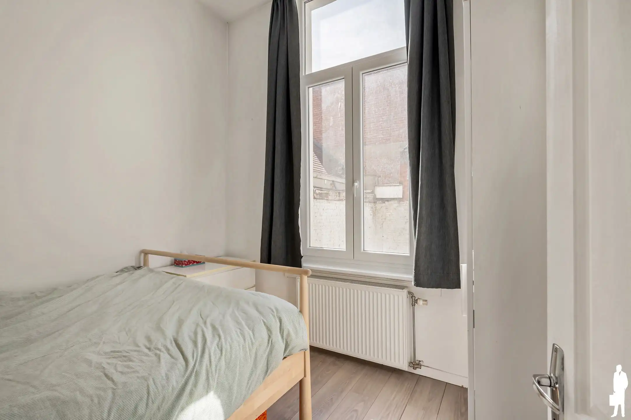 Vergunde opbrengsteigendom met 4 appartementen foto 20