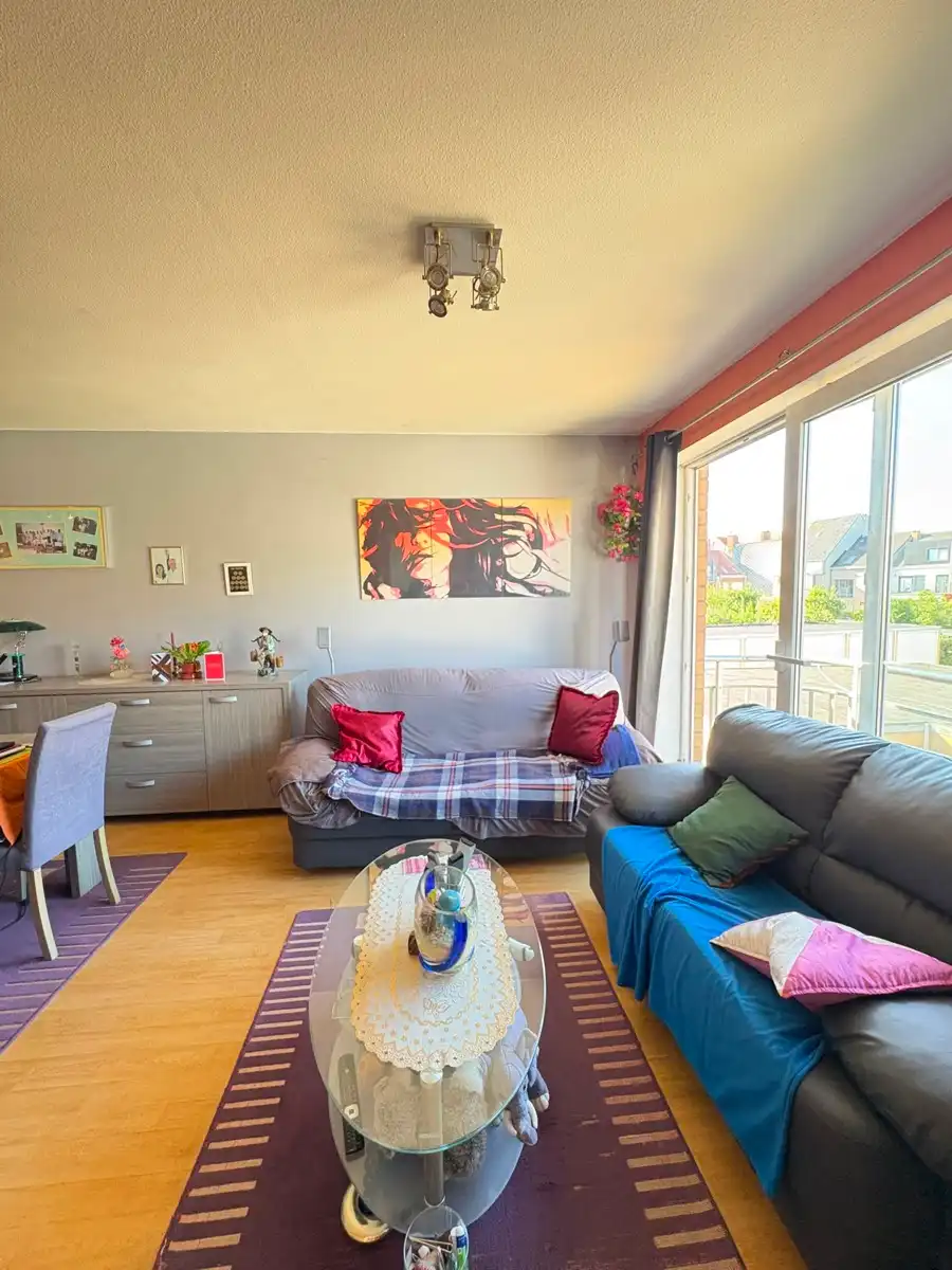 Instapklaar 1-slaapkamerapp. met terras op zonnige ligging foto 3