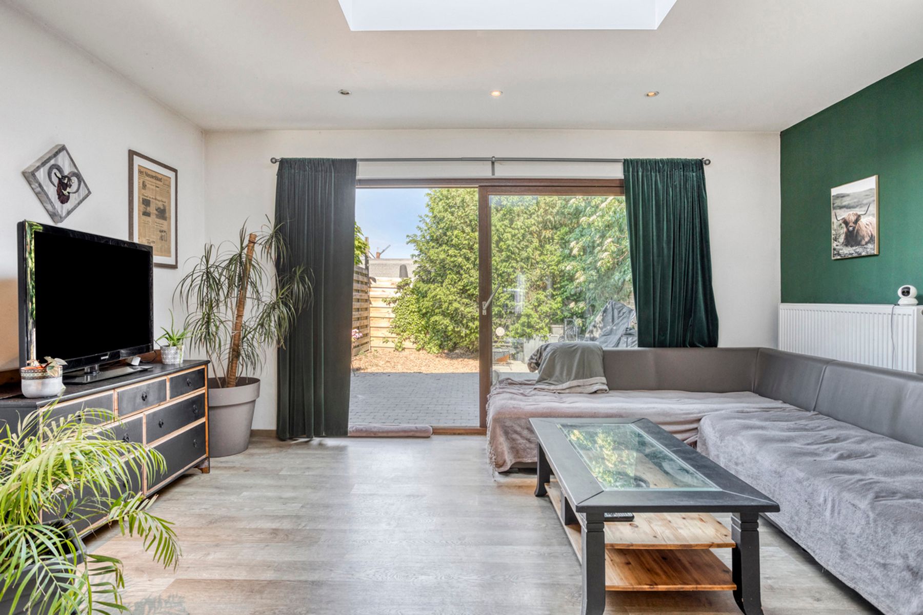 Lichtrijke instapklare woning nabij Vrijbroekpark foto {{pictureIndex}}
