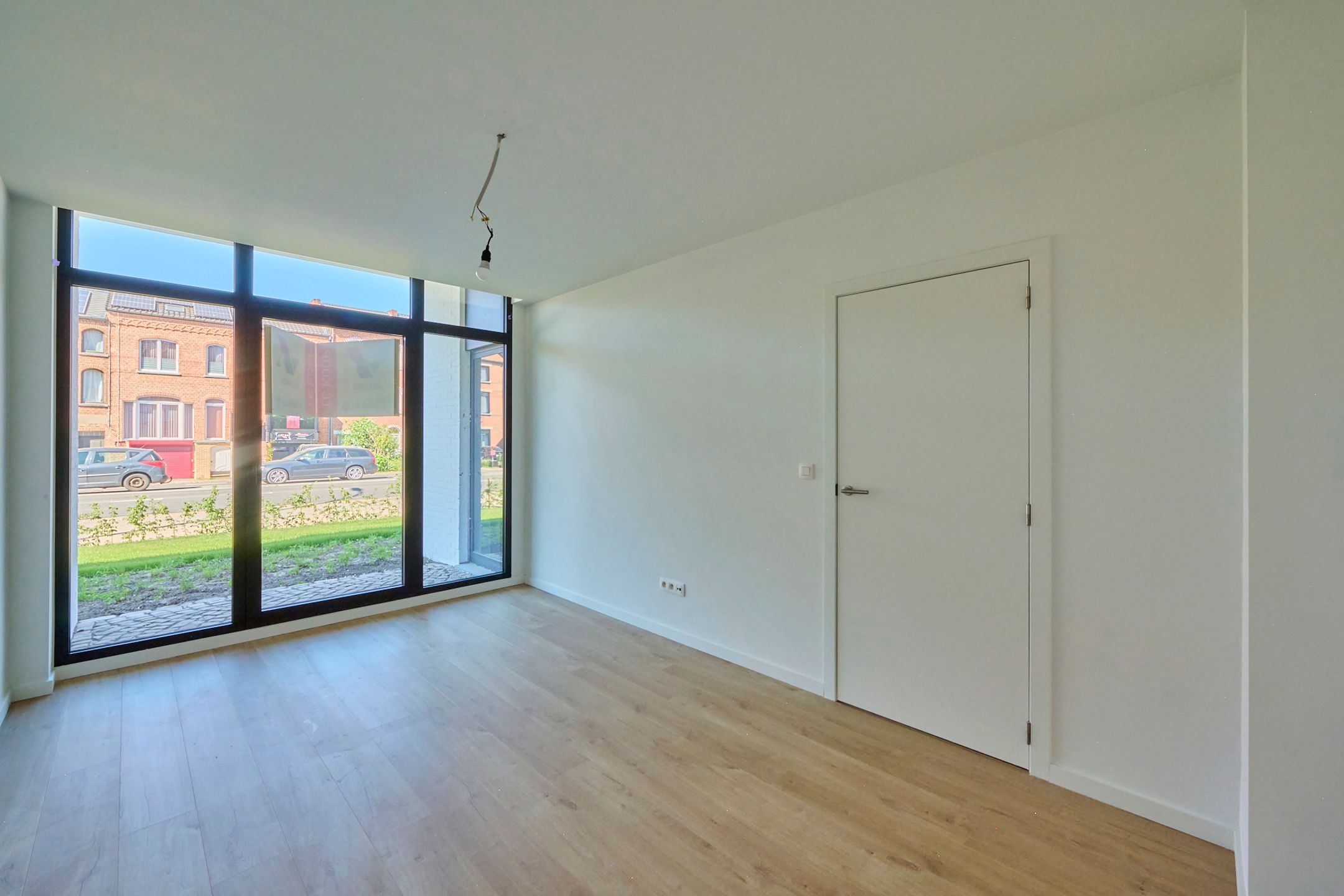 Gerenoveerd glv appartement (125m²) + zuidgerichte tuin foto 7
