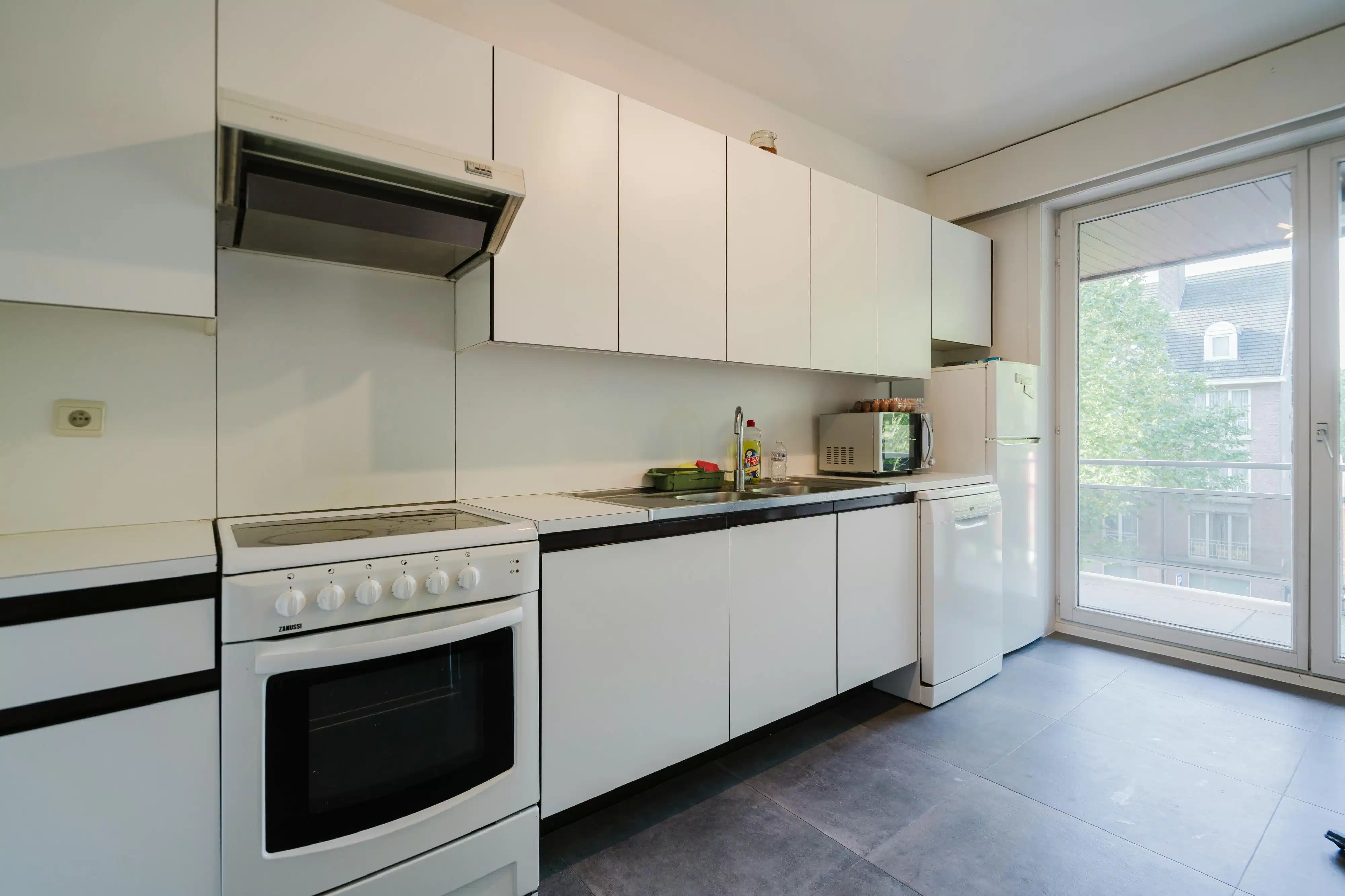 Tweeslaapkamer appartement te koop nabij de Leie te Kortrijk foto 7