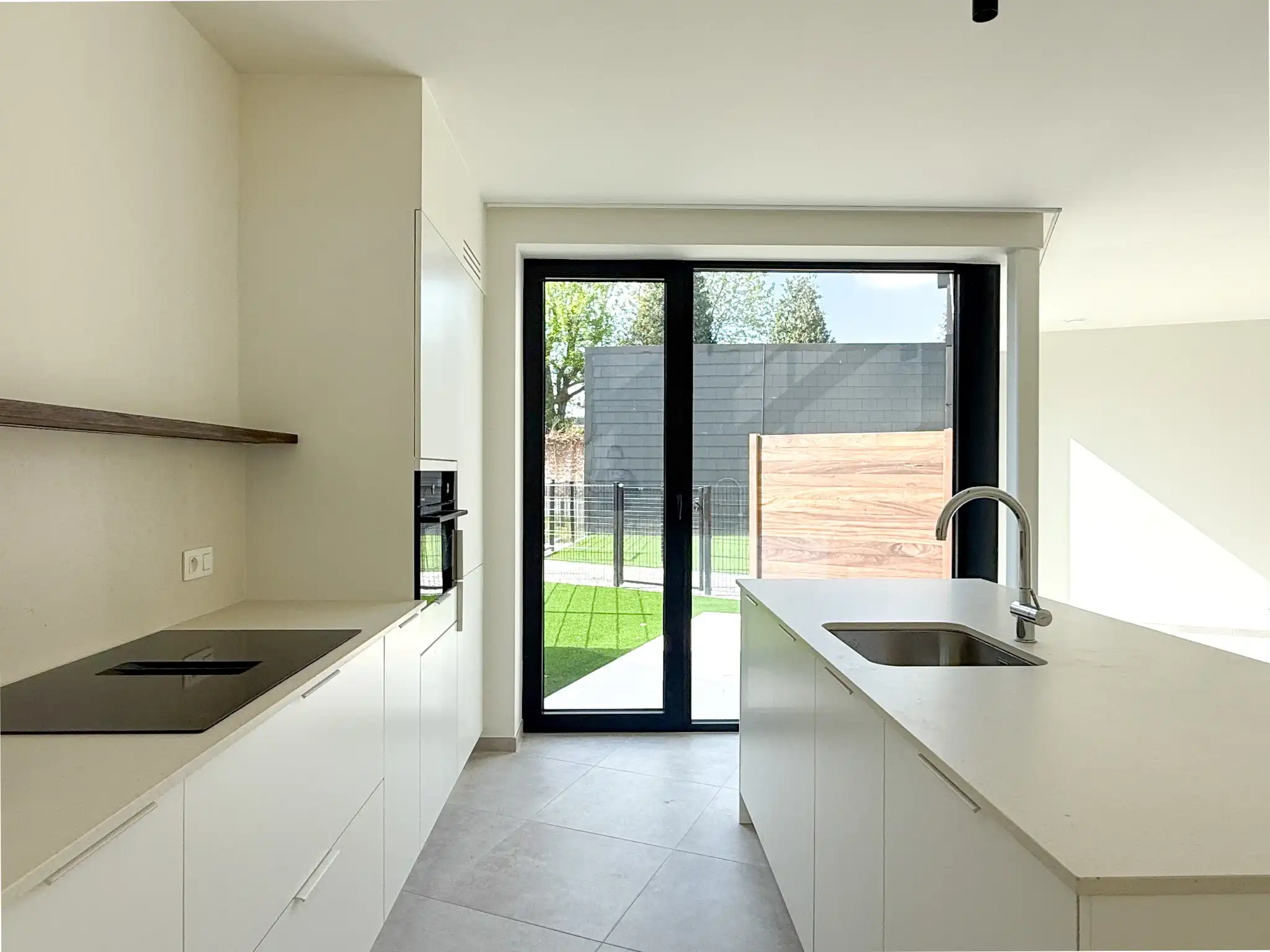Gelijkvloers nieuwbouwappartement met tuin en twee slaapkamers foto 3