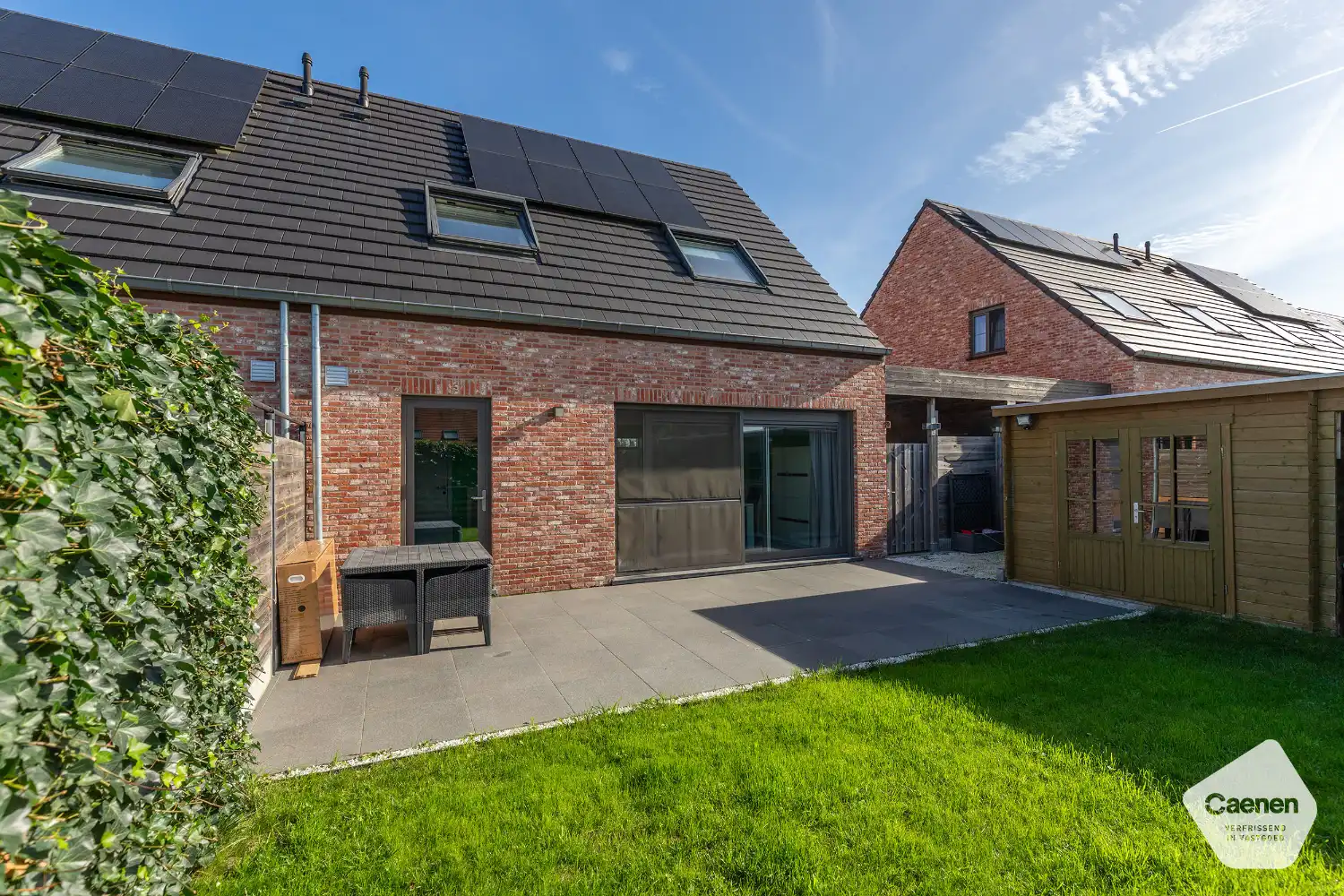 Recente instapklare woning ( bouwjaar 2021) op unieke & idyllische ligging met 3 slaapkamers en carport. foto 14
