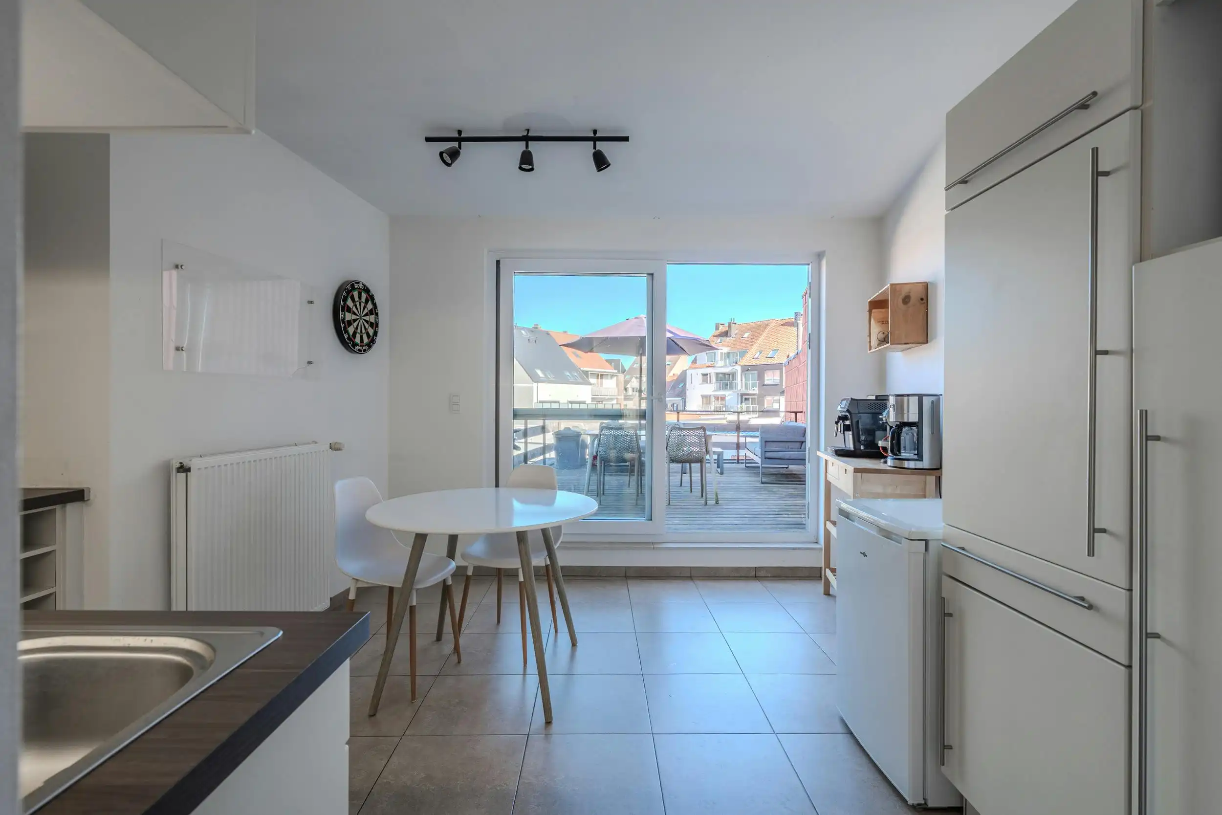 Duplex appartement met 2 slaapkamers met terras te Gistel foto 9