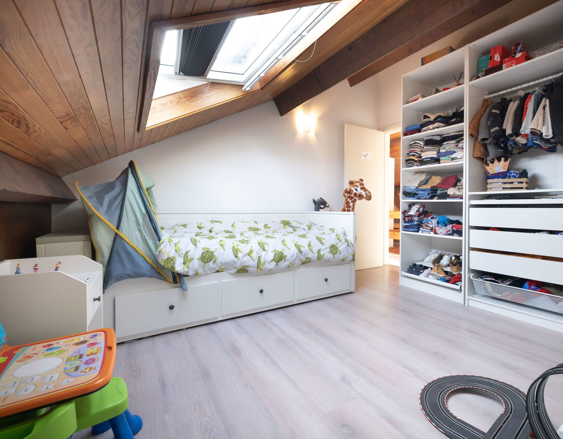 Charmant duplex appartement van ± 140m² met terras foto 22