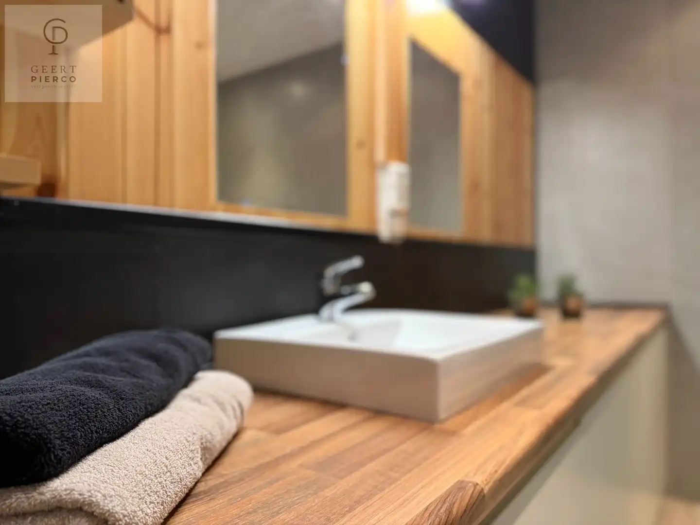 Knappe woning met ruimte foto 15