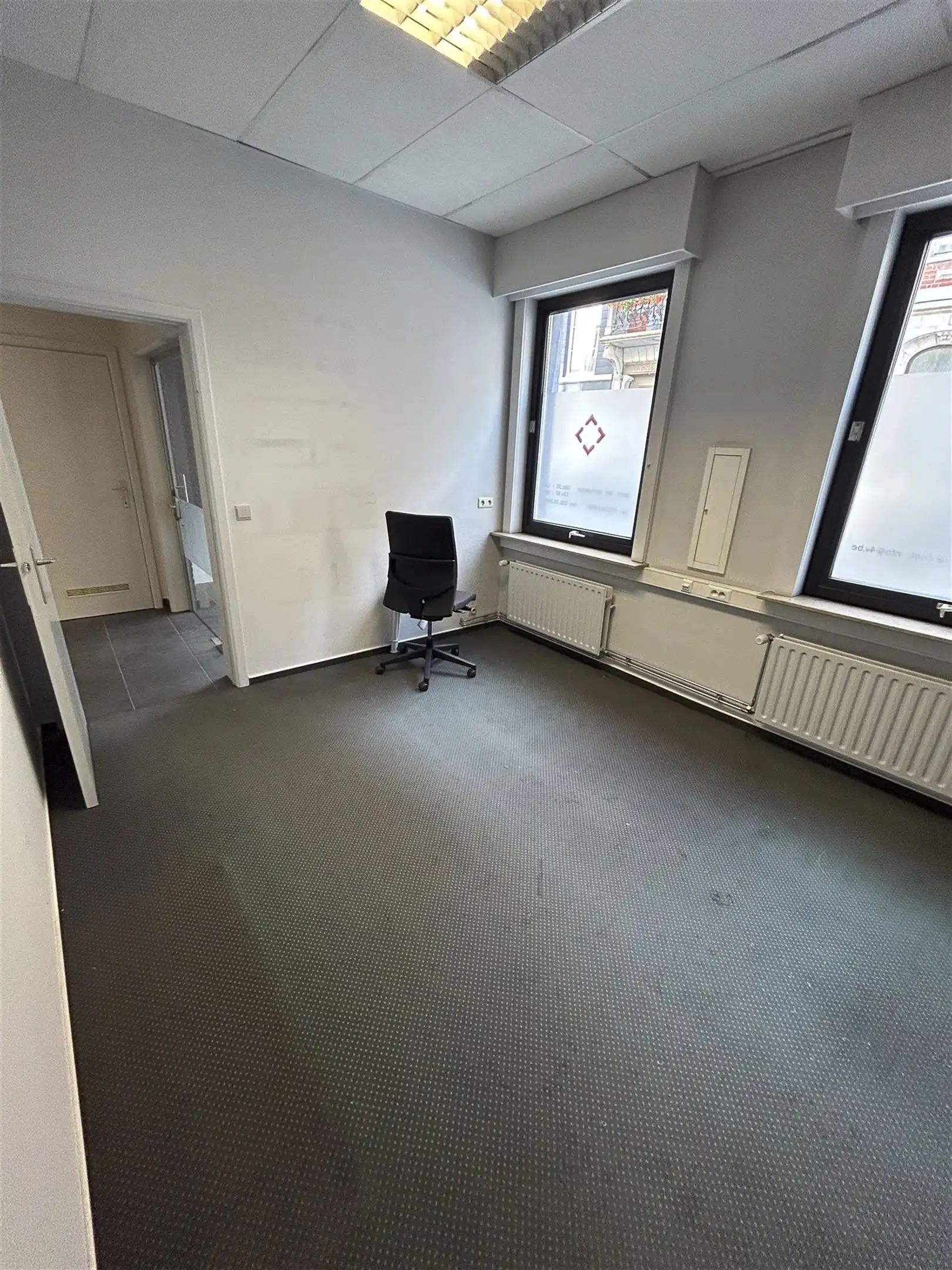 Kantorengebouw te huur in Centrum Oudenaarde foto 4