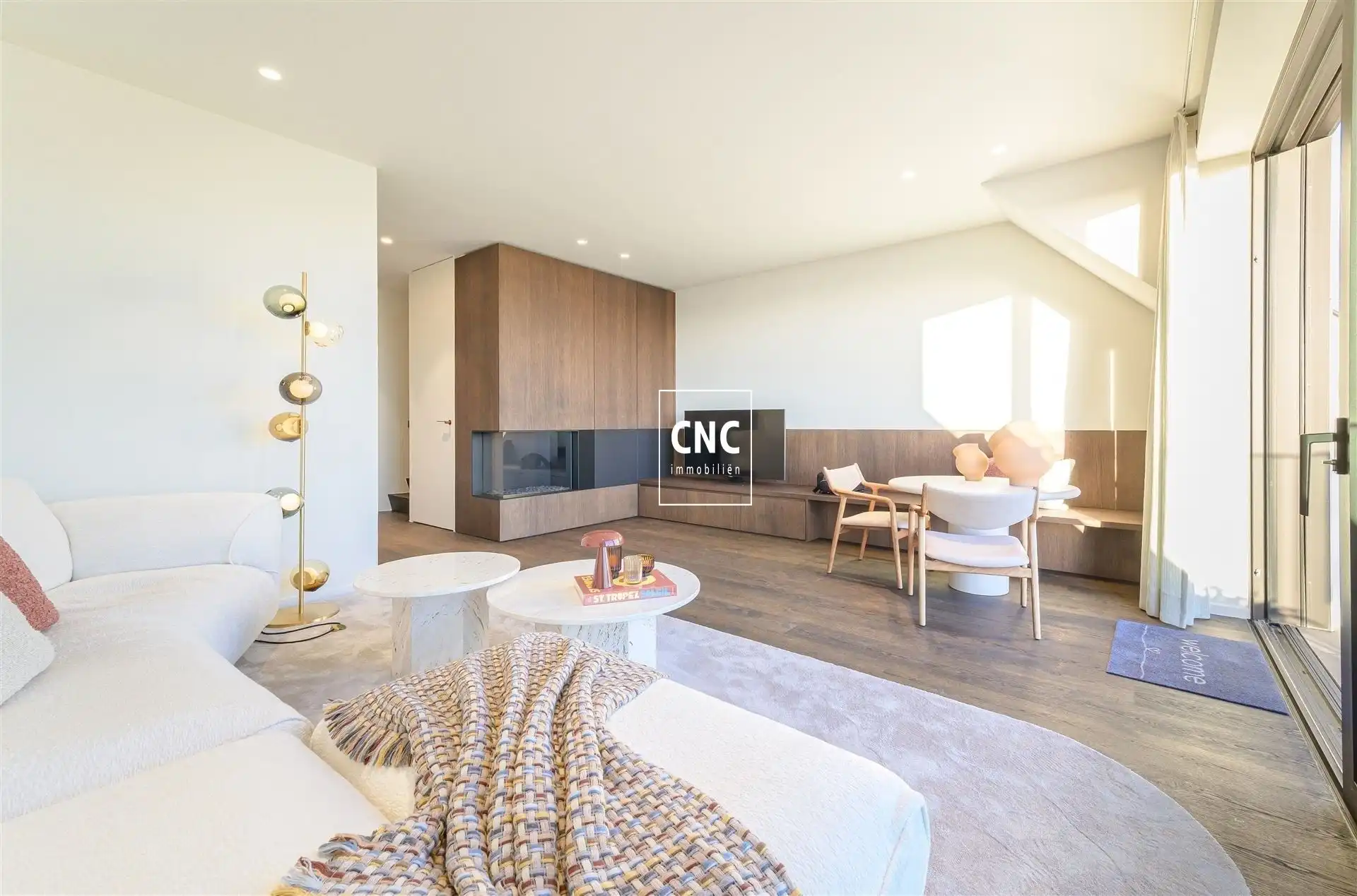 Exceptioneel nieuwbouw duplex-appartement in het hart van het Zoute met prachtig zicht op de typische Zoute-gevels foto 6