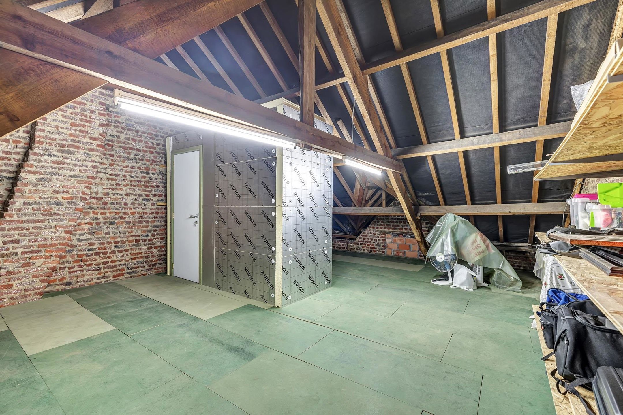 Instapklare woning op strategische locatie foto 23