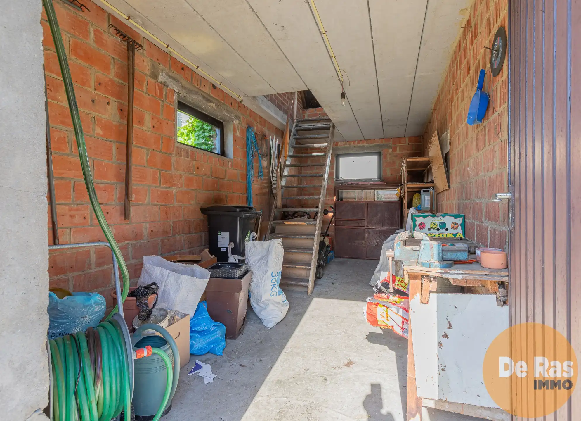  ERONDEGEM-Verzorgde 4-gevelwoning met achterliggende weide foto 27