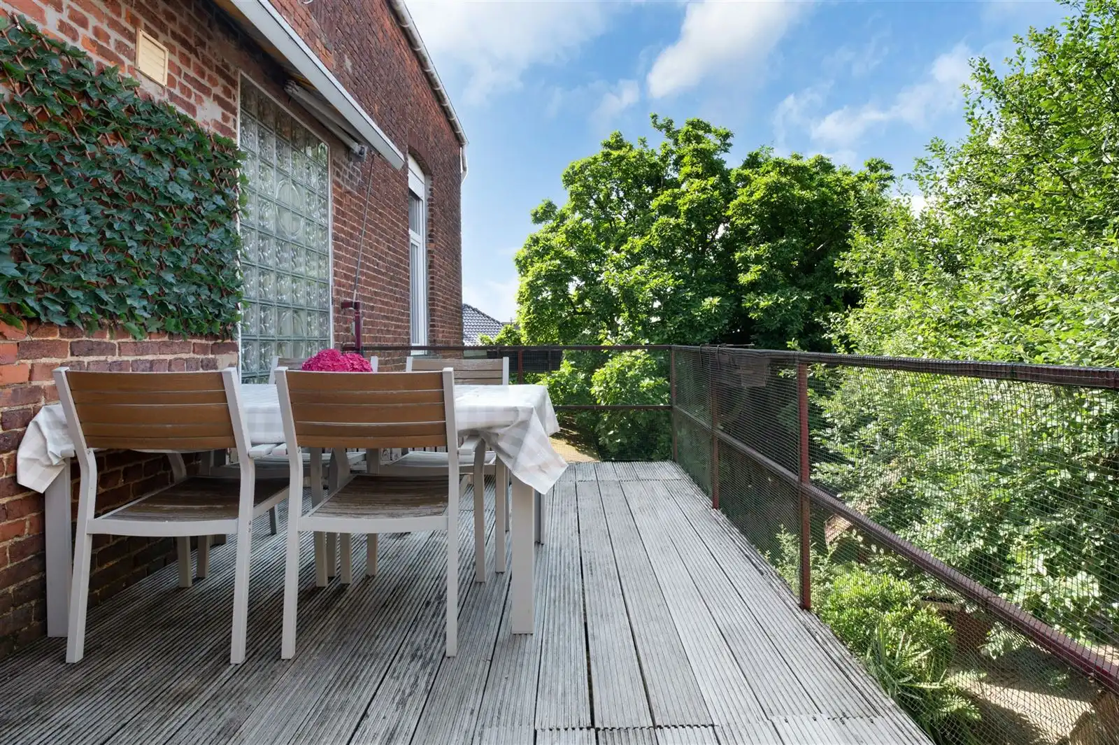 Herenwoning met mogelijkheid meergezinswoning of praktijk foto 13