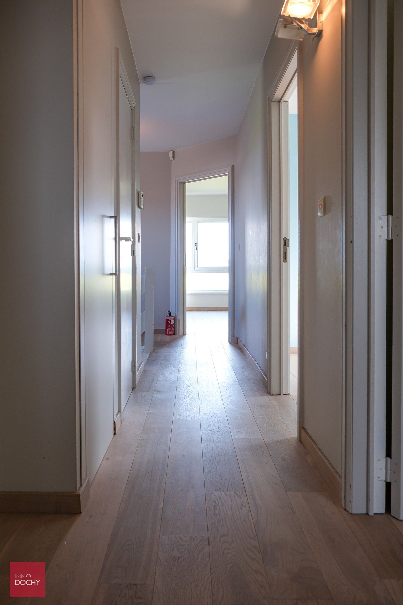 Verzorgde villa met 4 slaapkamers en zwembad nabij centrum Wortegem (ca 300m² bewoonbare oppervlakte) foto 15