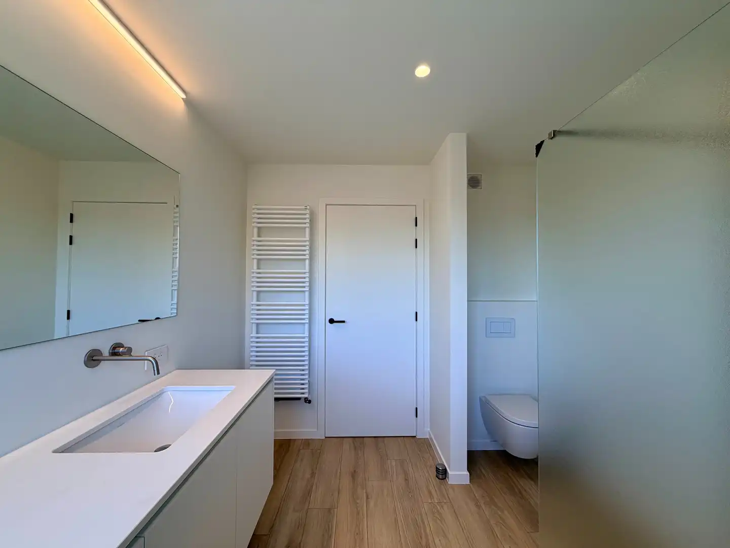 Halfopen nieuwbouwwoning op ruim perceel te centrum Tielt! foto 12