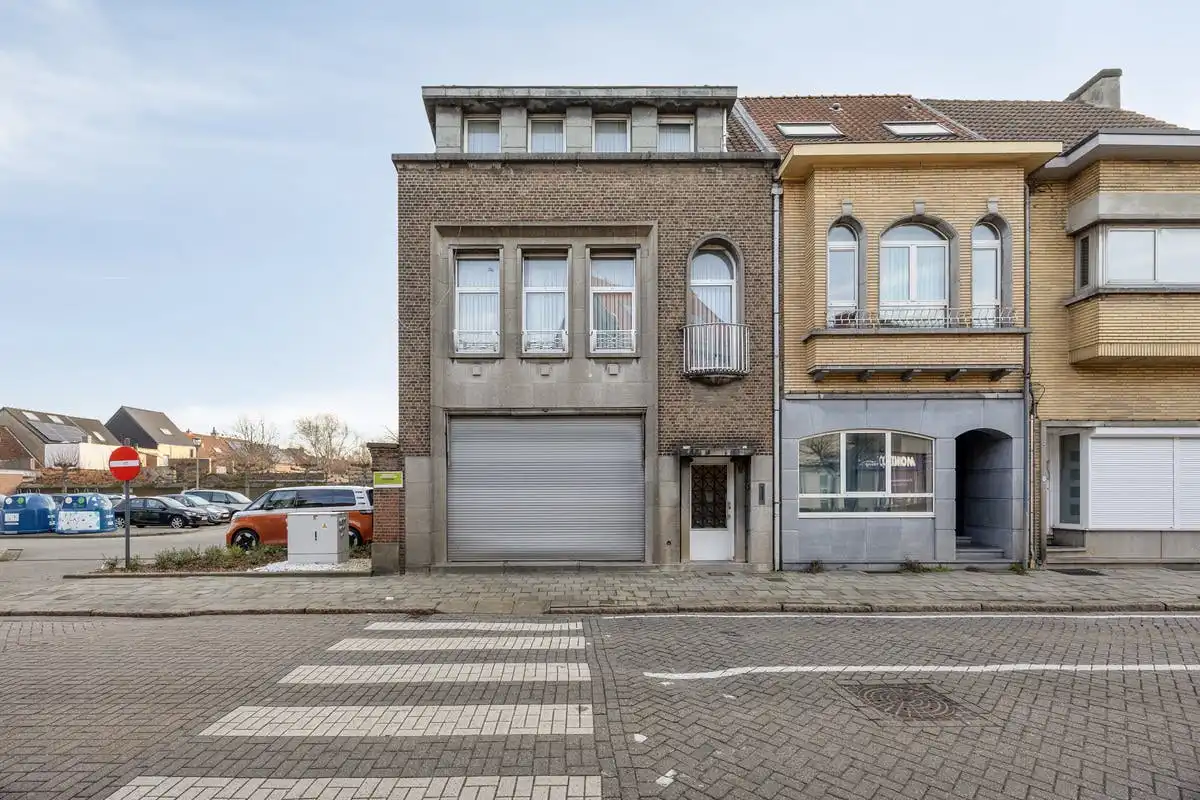 Hoofdfoto van de publicatie: Te renoveren woning te koop in Niel
